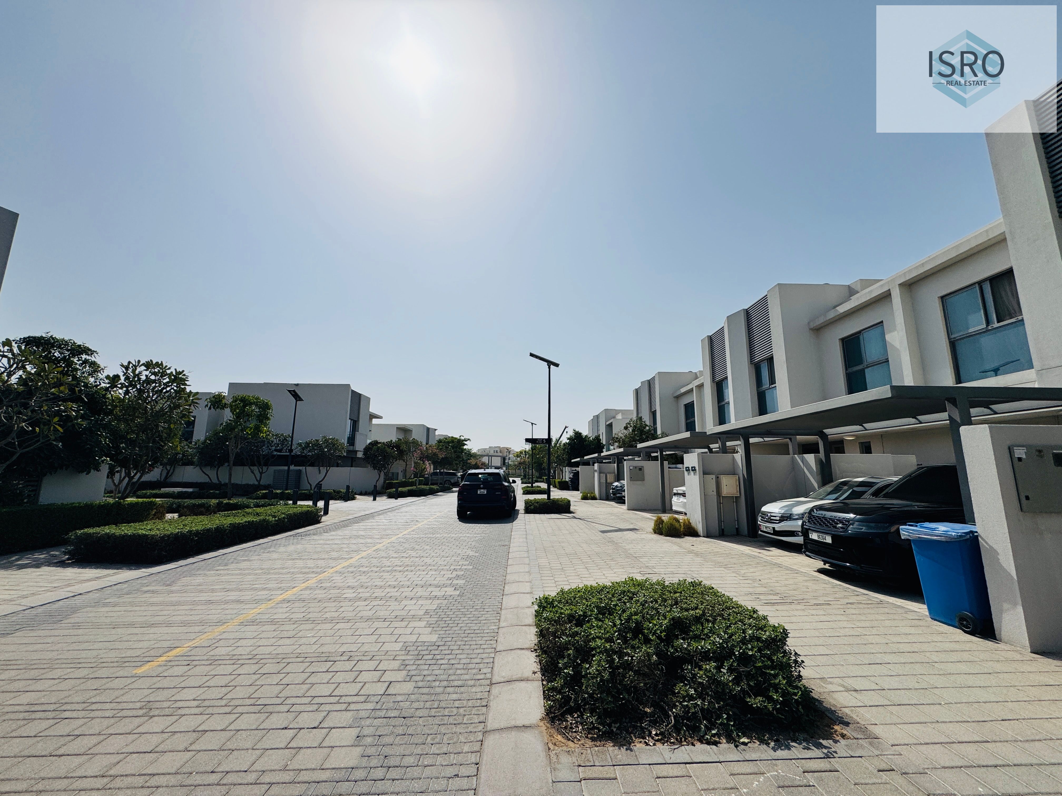 AMAZING OFFER SPACIOUS 3B+ Maid Room Th