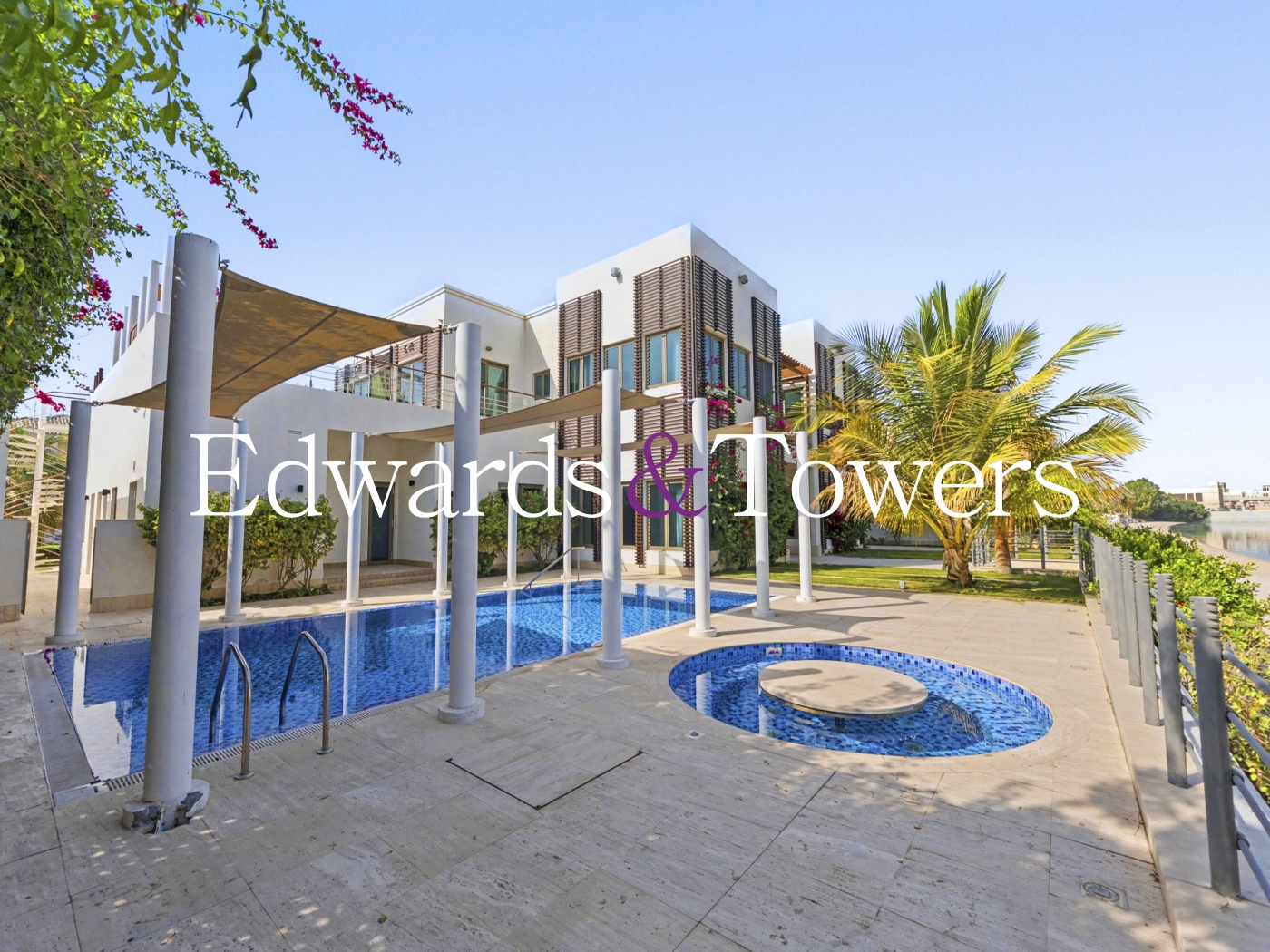 Luxury Renovated | Signature Villa| Frond P