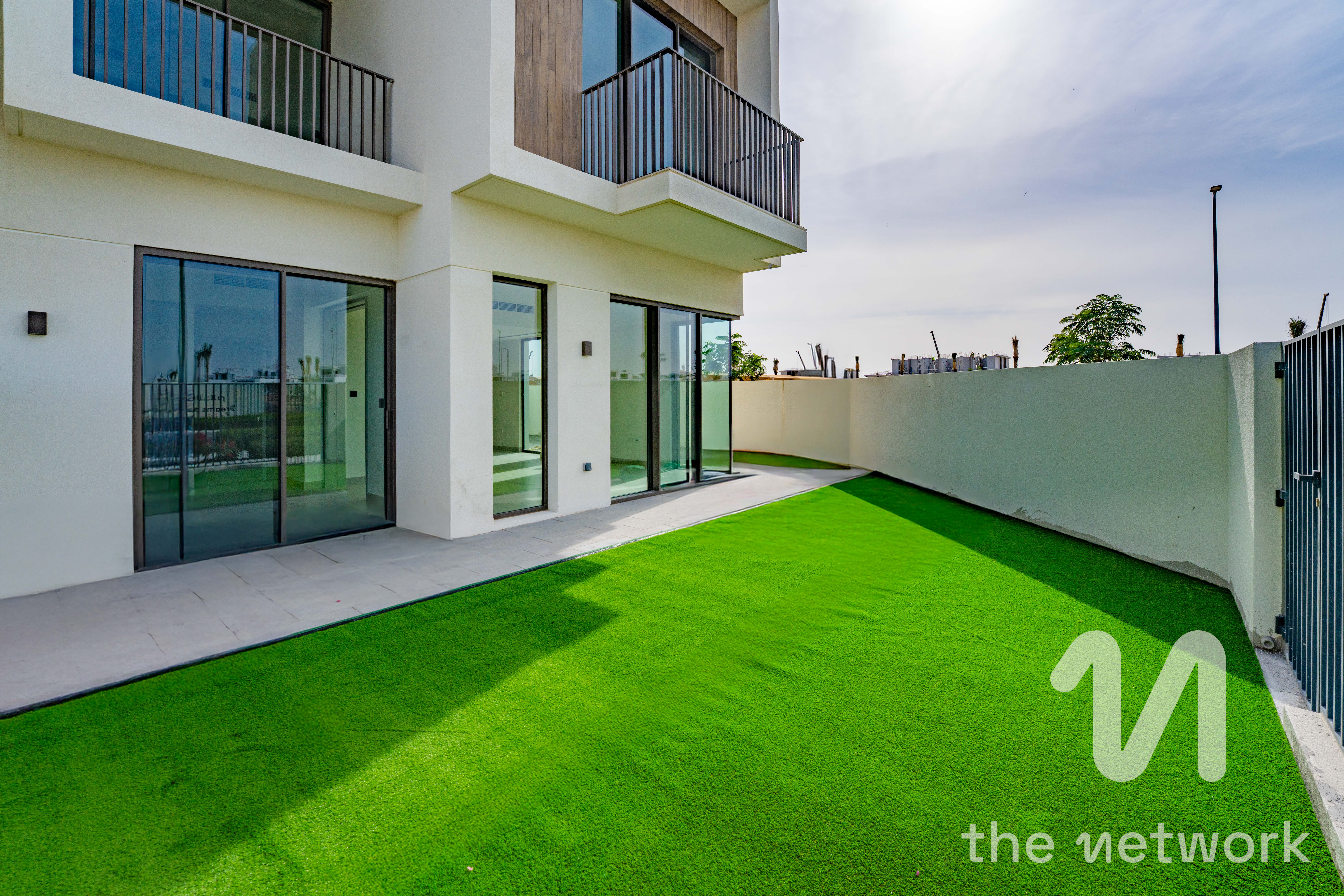 Huge Plot | Perfect for Families | Open Layout