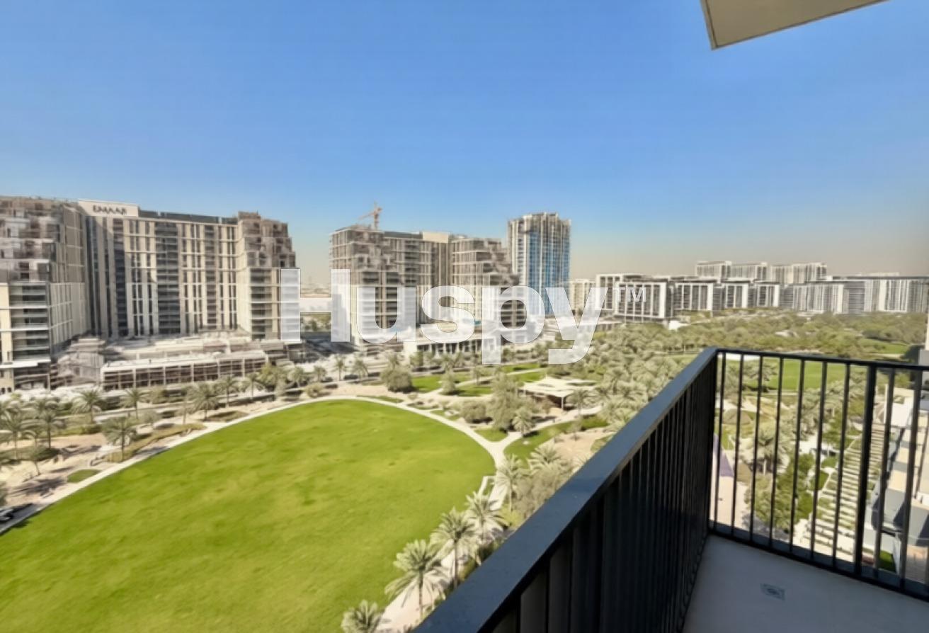 Vacant | Unfurnished | Middle Floor