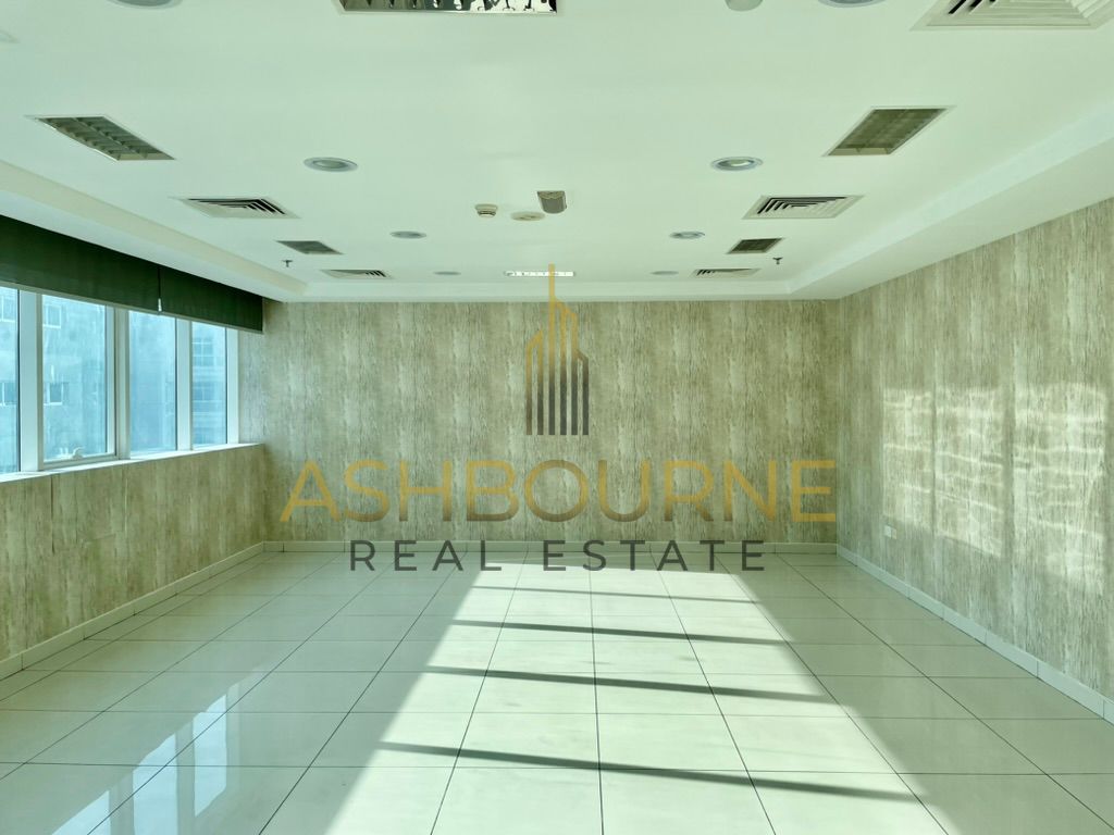PANORAMIC VIEW | CHILLER FREE | 2 PARKINGS | COZY