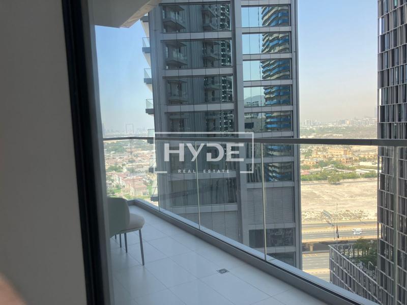 Upscale Finish|Wide Open Space|Mid Floor