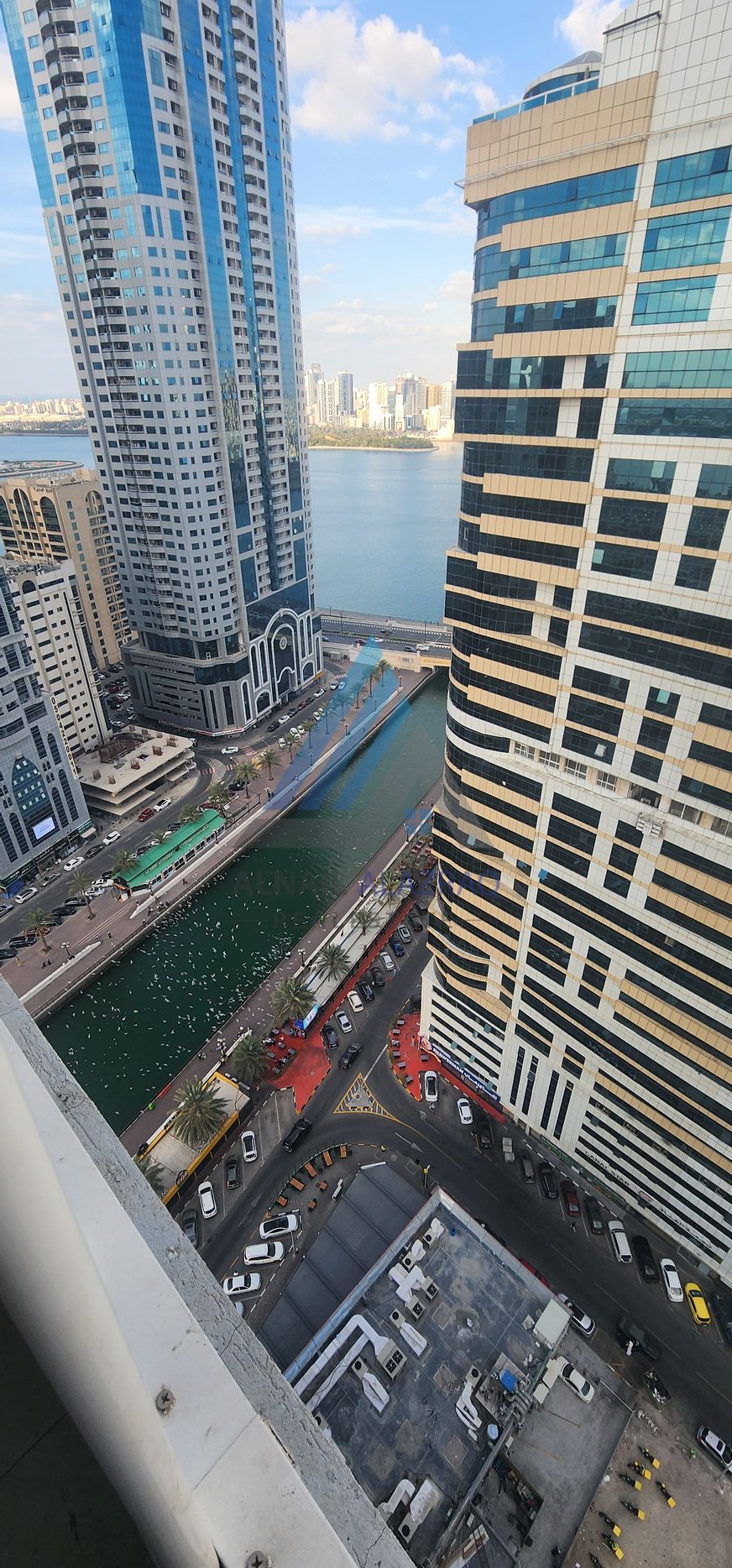 El tawoon Sharjah