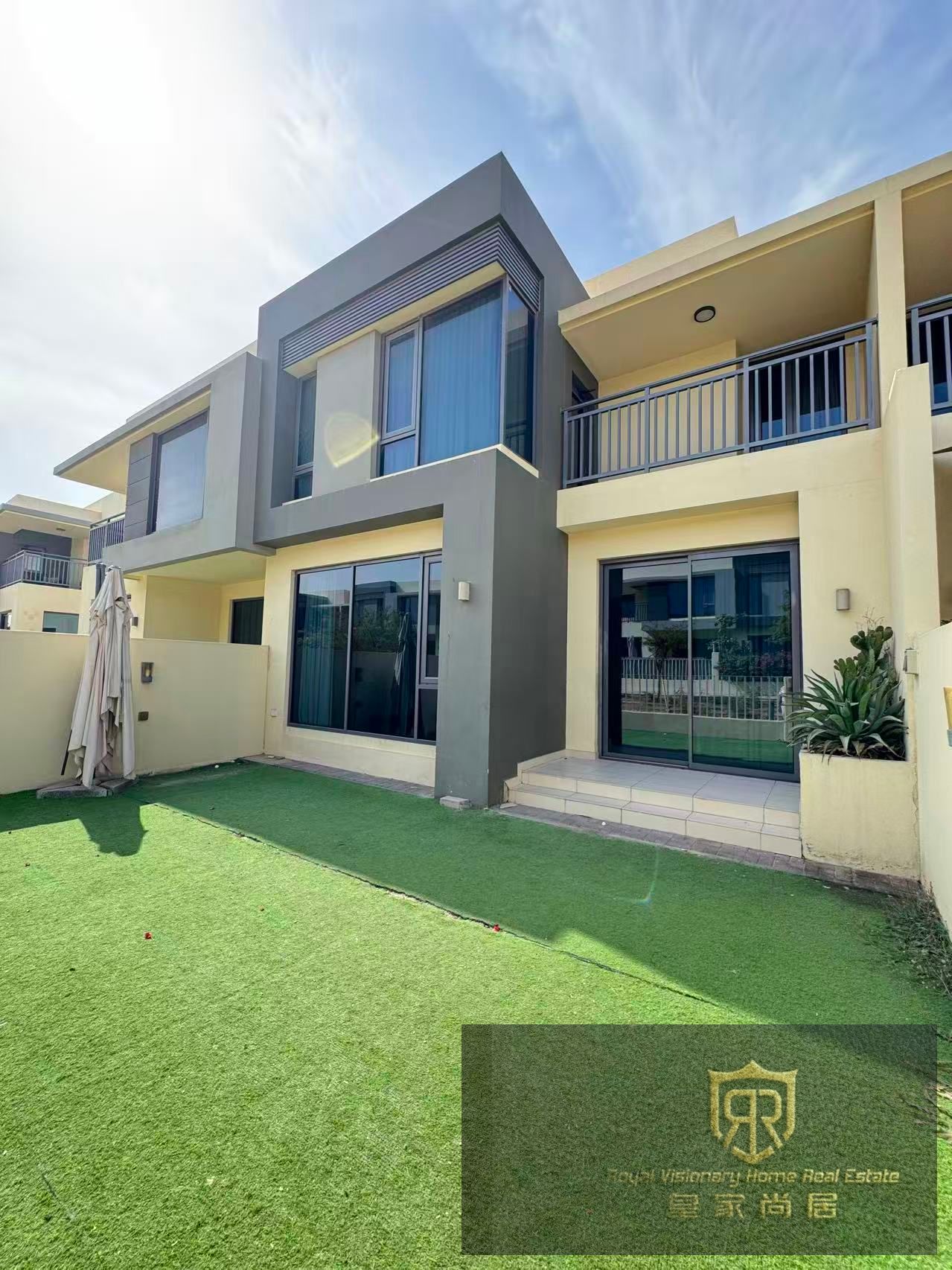Single Row | Prime Location | Close to Amenities
