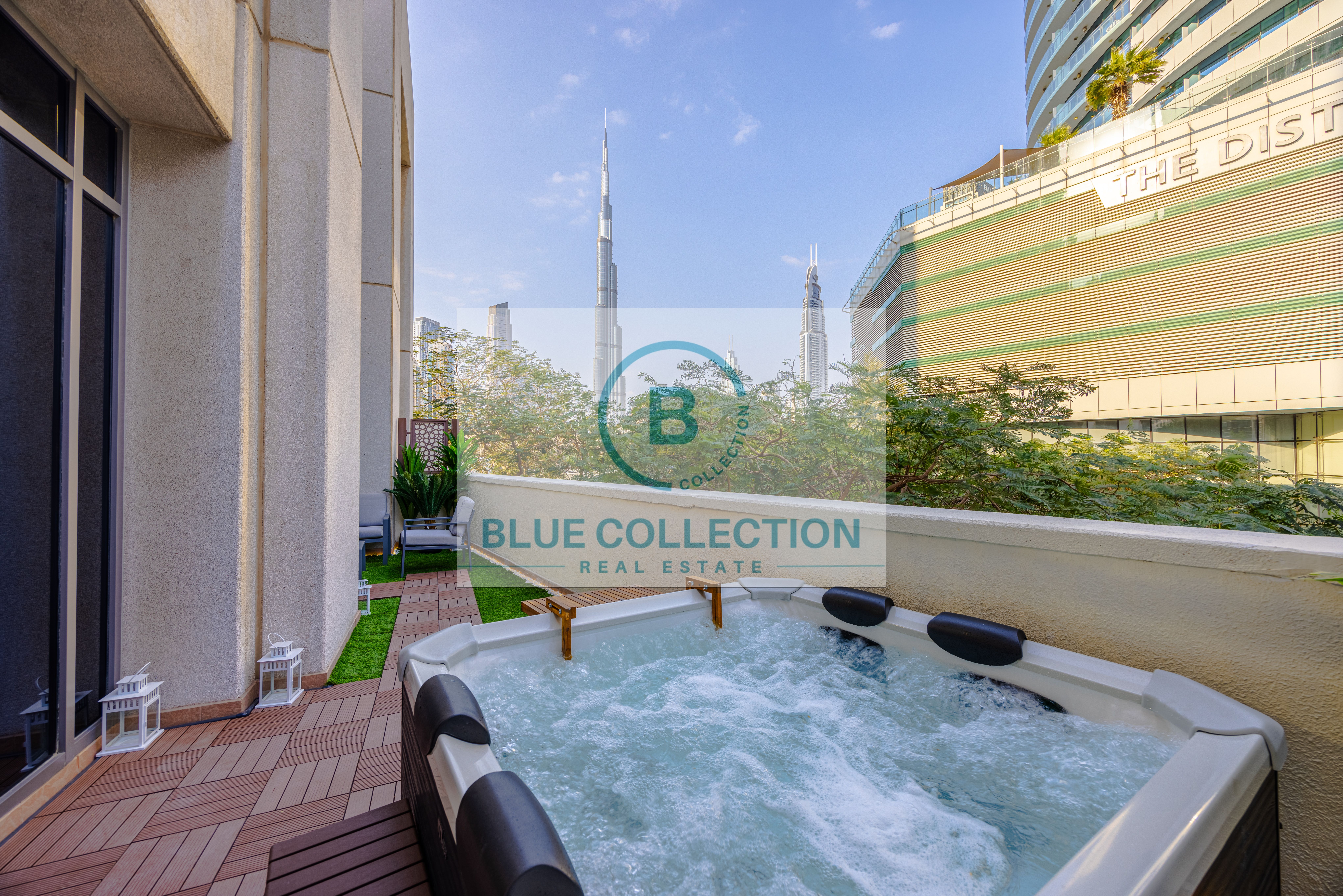 Burj Khalifa View | Exclusive | With Jacuzzi