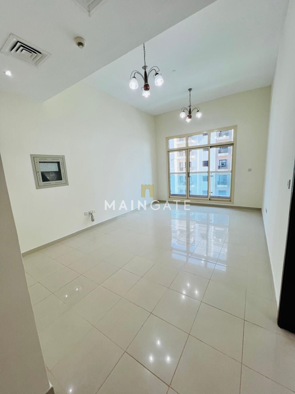 Well-Maintained | Prime Location| Kitchen Equipped
