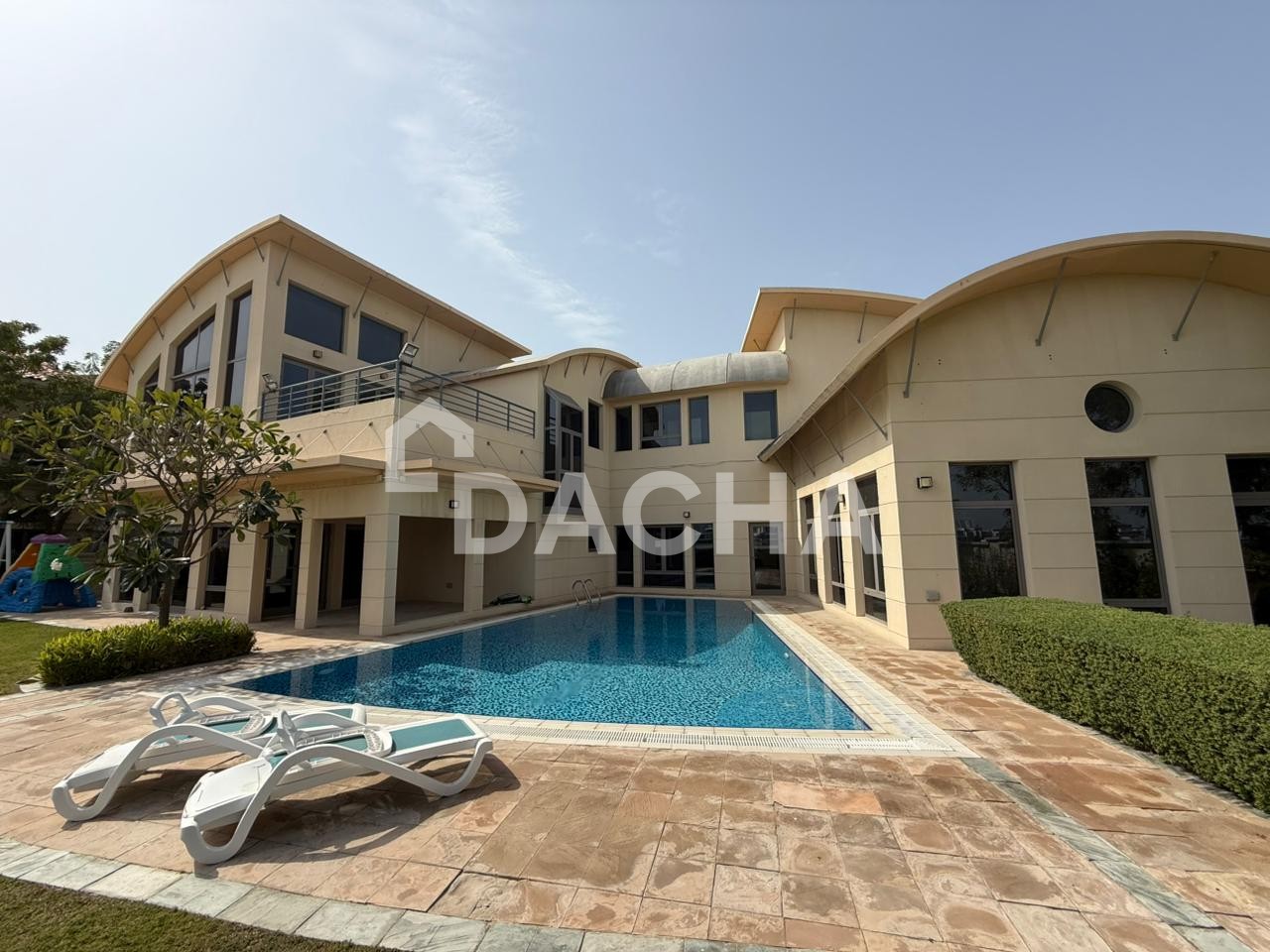 Vacant | High Number | Signature Villa