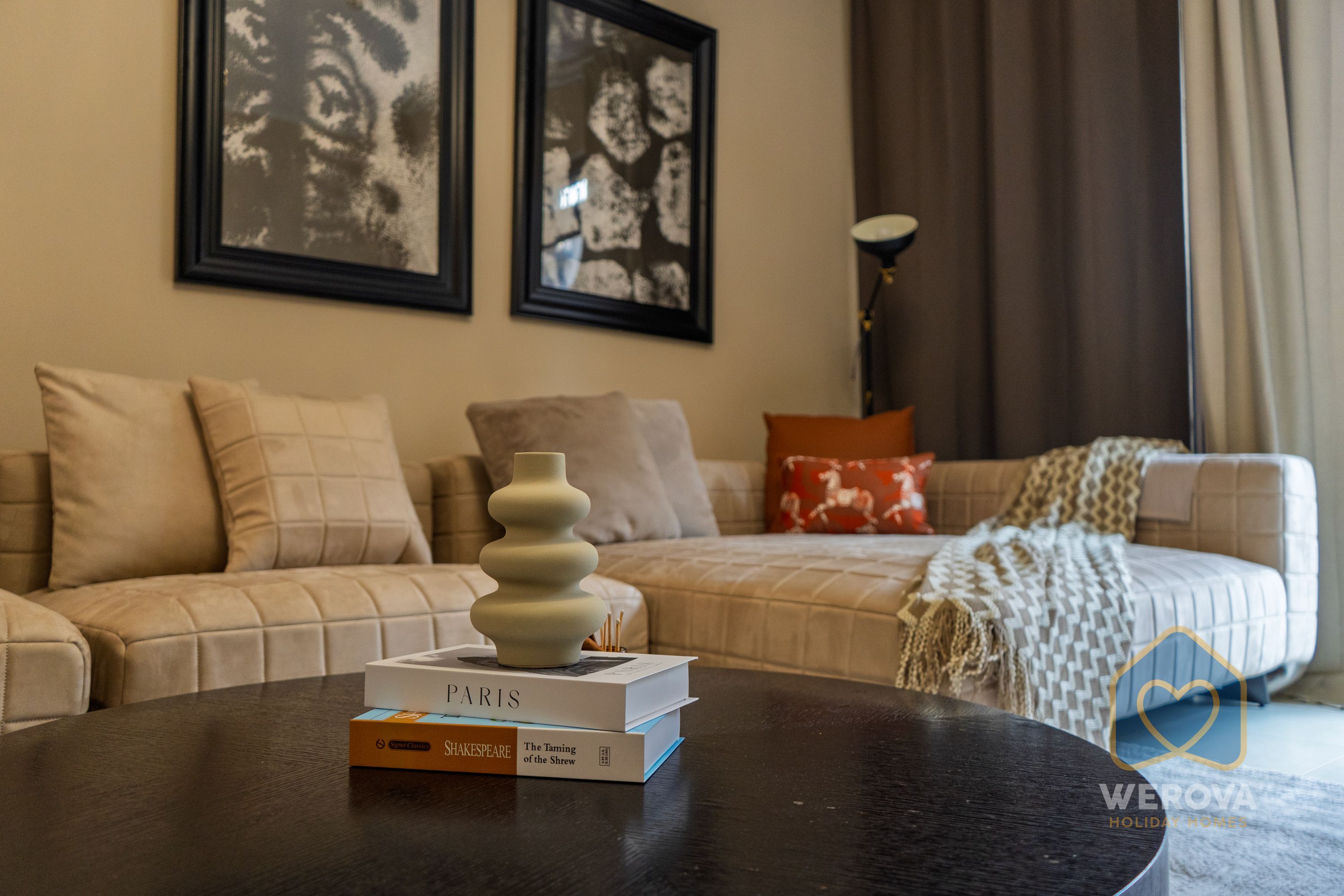 WEROVA - Spacious 1-Bedroom Apartment for Rent in Yansoon 1, Old Town – Downtown Dubai