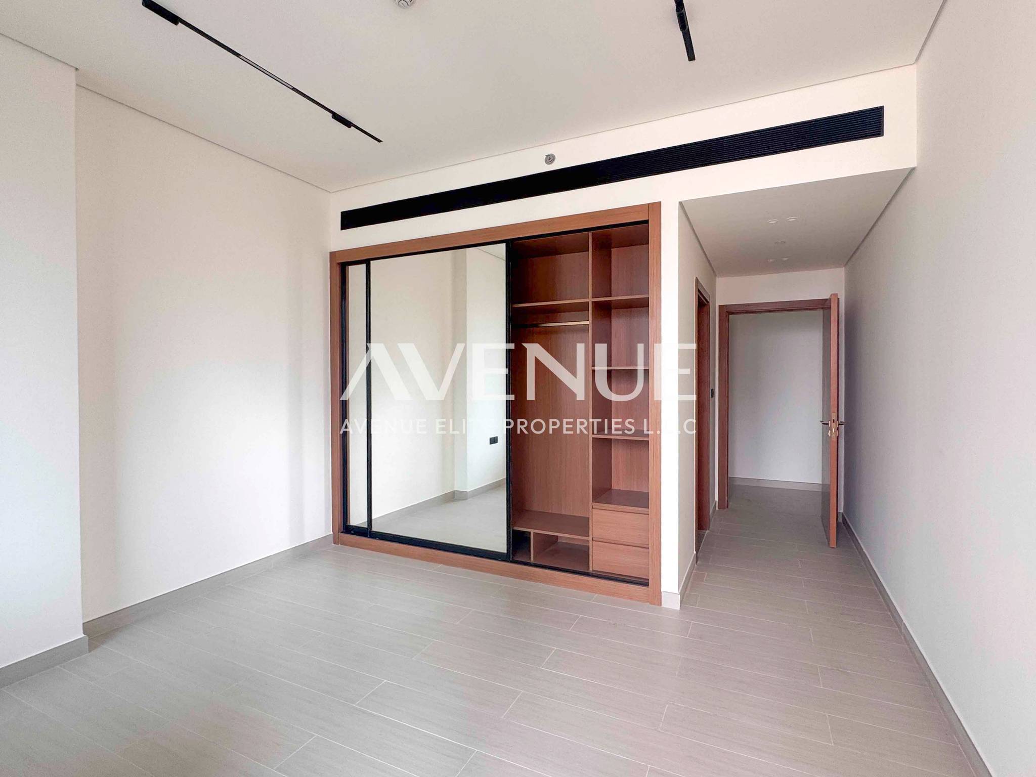 Canal/ Burj View | Prime Location | Ready To Move