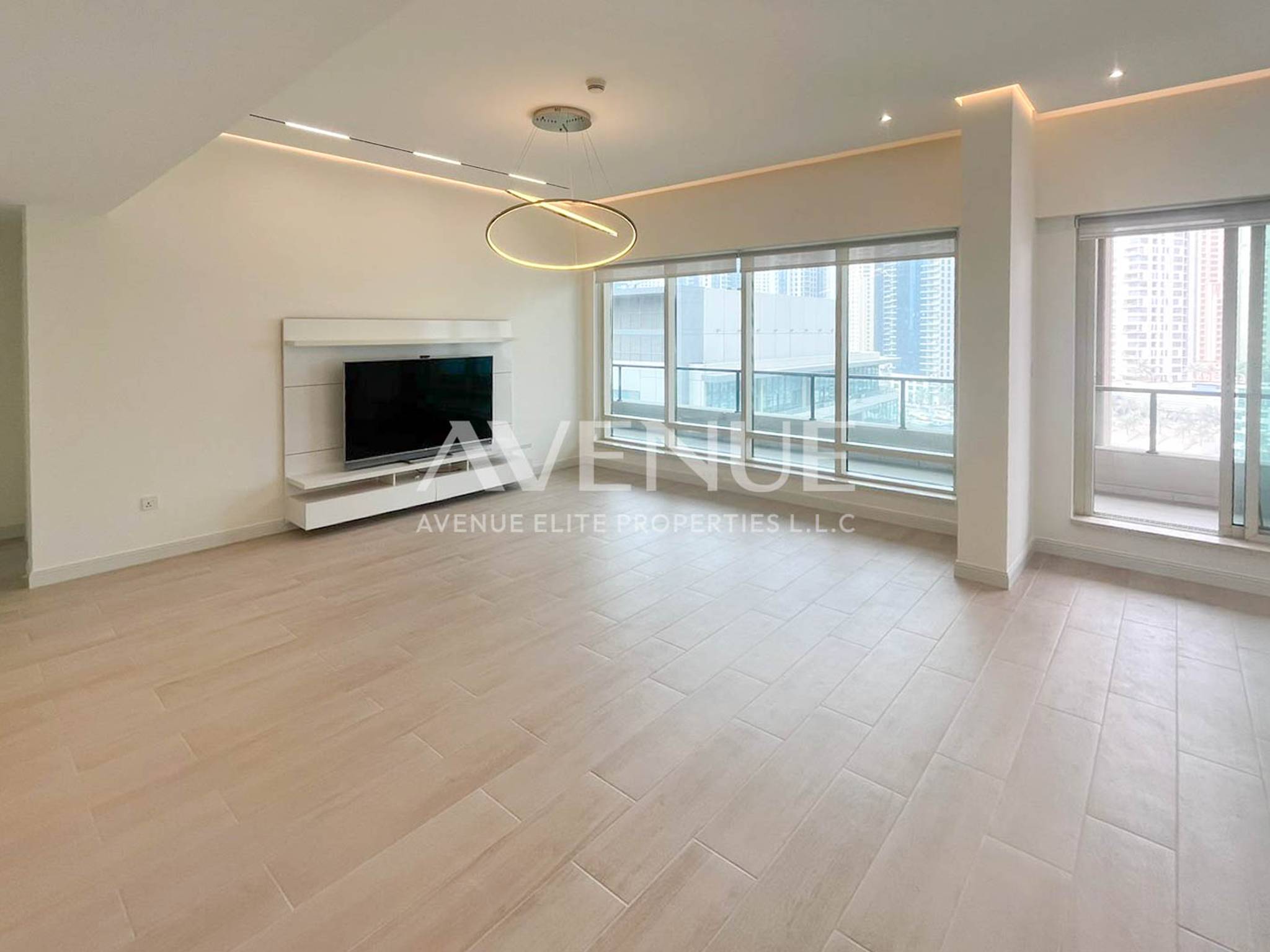 Ready to Move-in | Spacious | Prime location