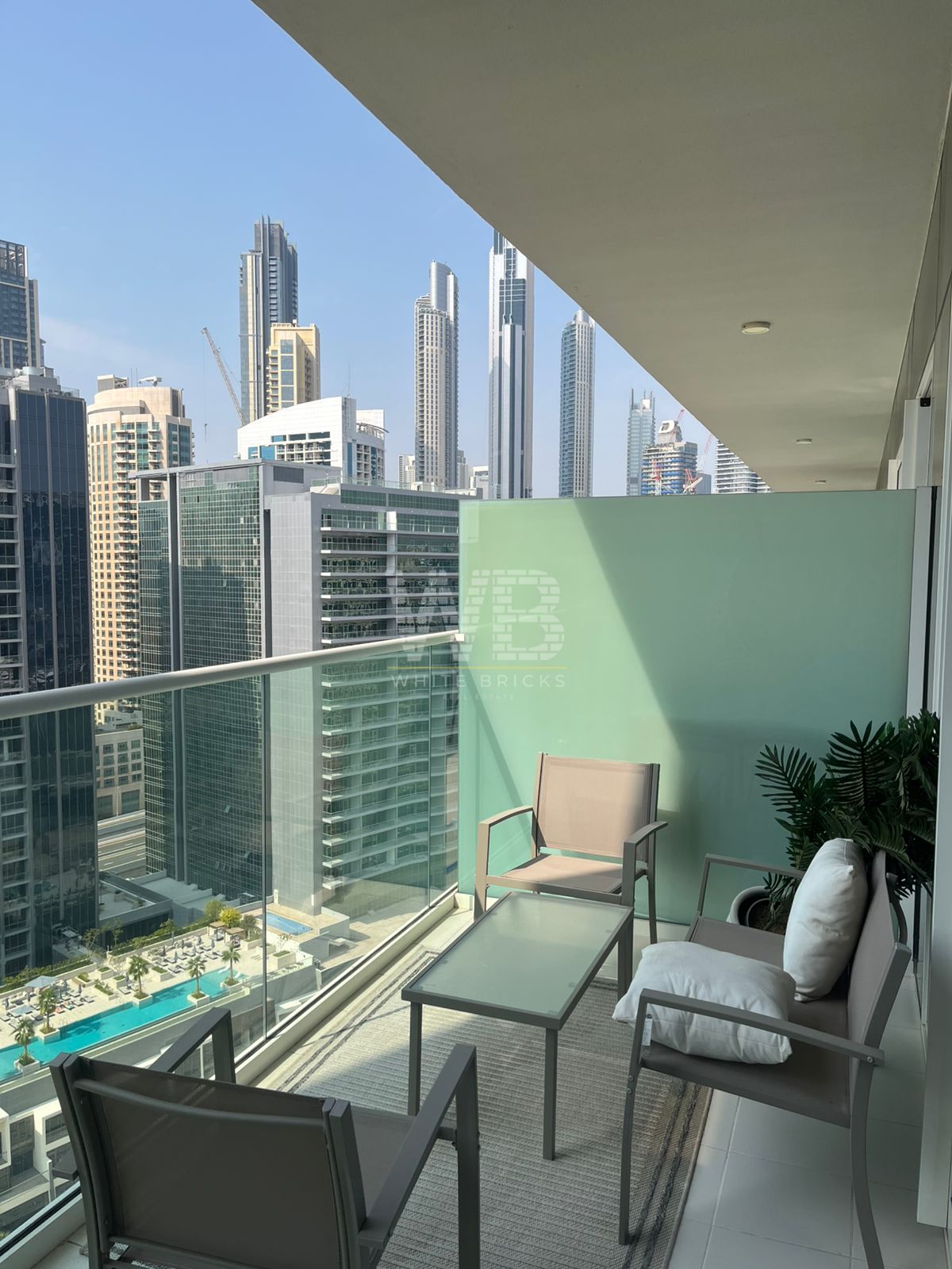 Fully Furnished | 1 BR Burj Views | Business Bay