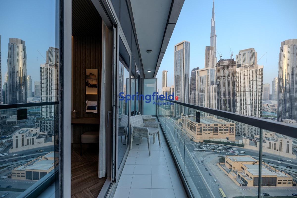 Elegant Urban Living | Near Downtown