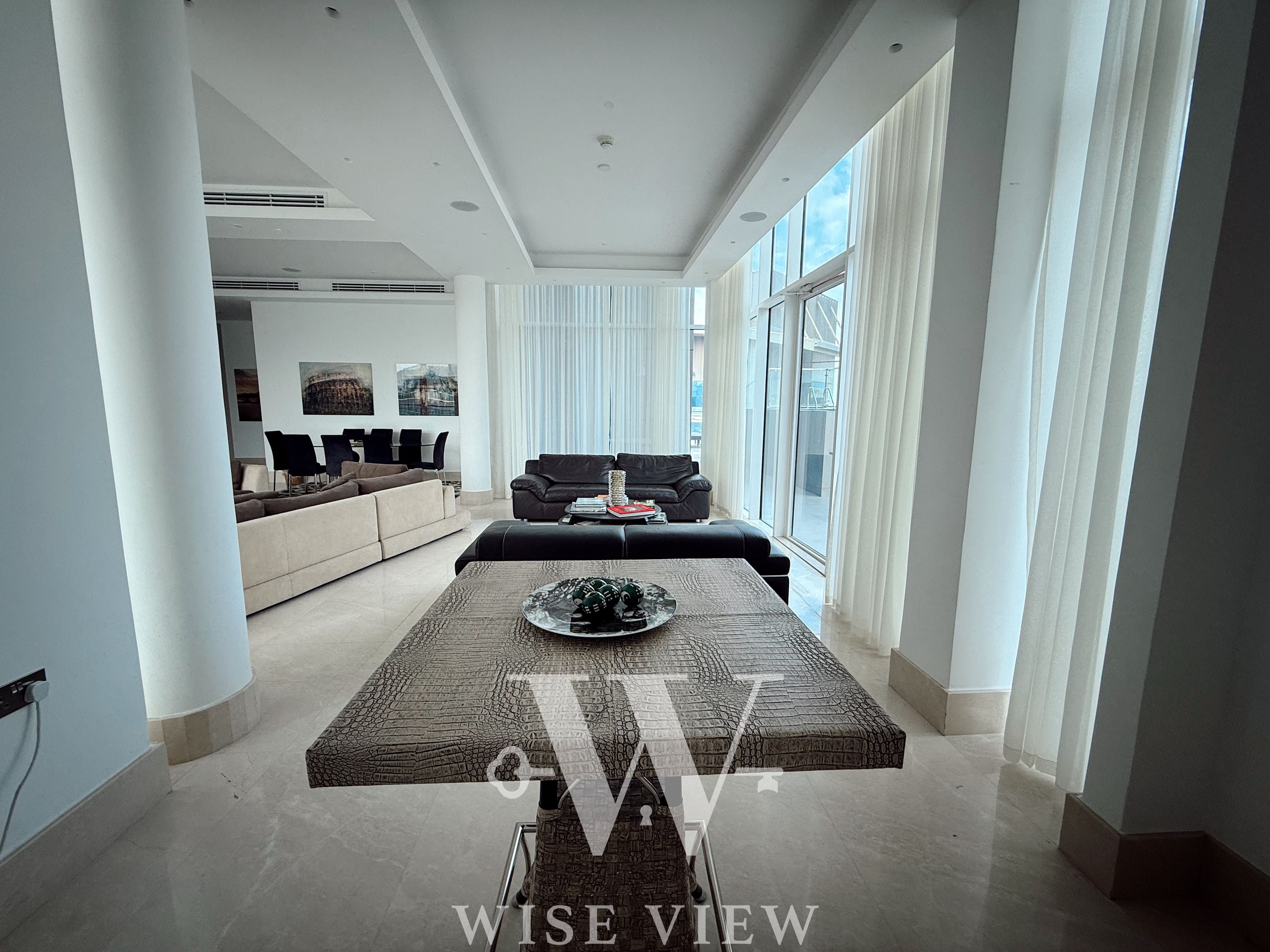 Upgraded Corner Penthouse | Beach Access | Private Pool