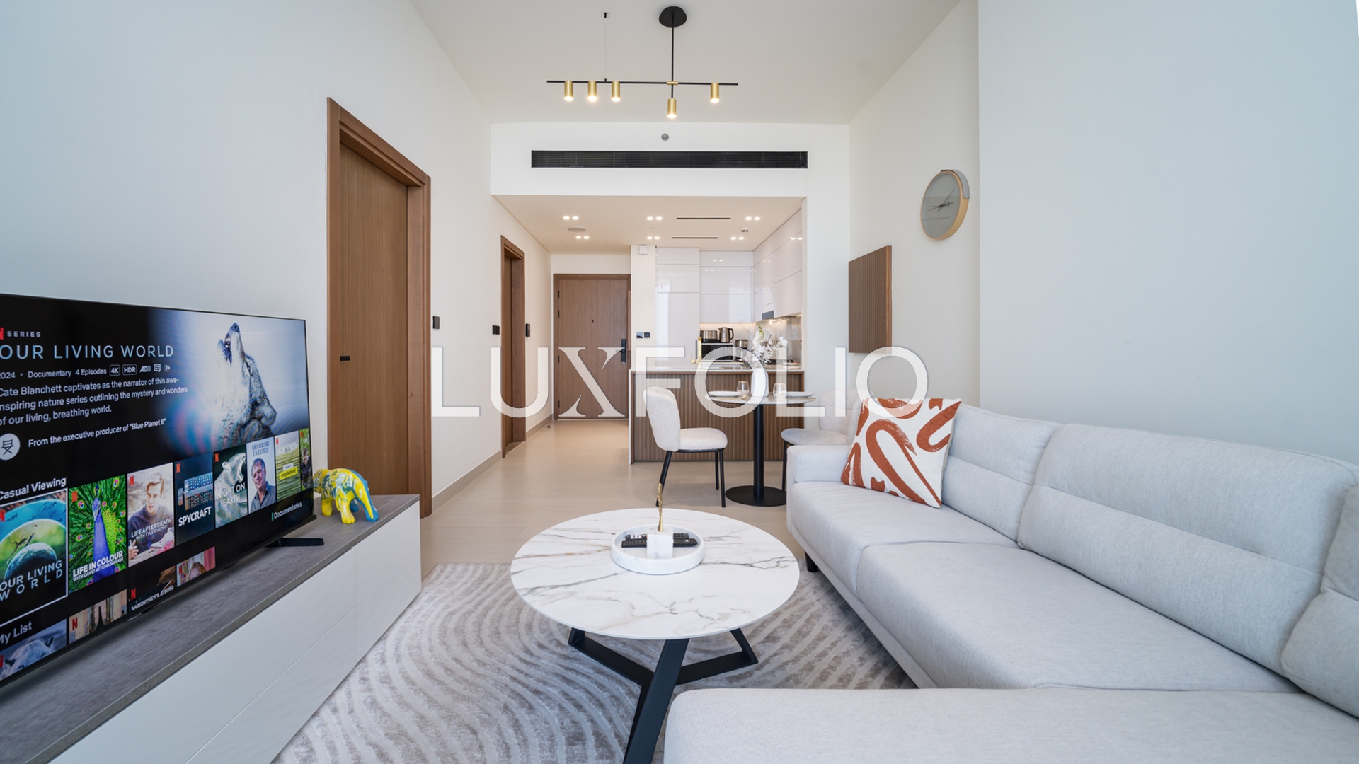 NEWLY FURNISHED CLASSY HIGH FLOOR 1BR JVC AVAILABLE NOW