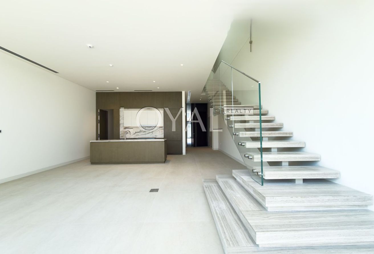 Great Location | Internal | Brandnew