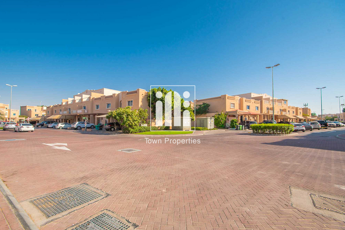 Landscaped Garden | Family 3BR Villa | Prime Location |