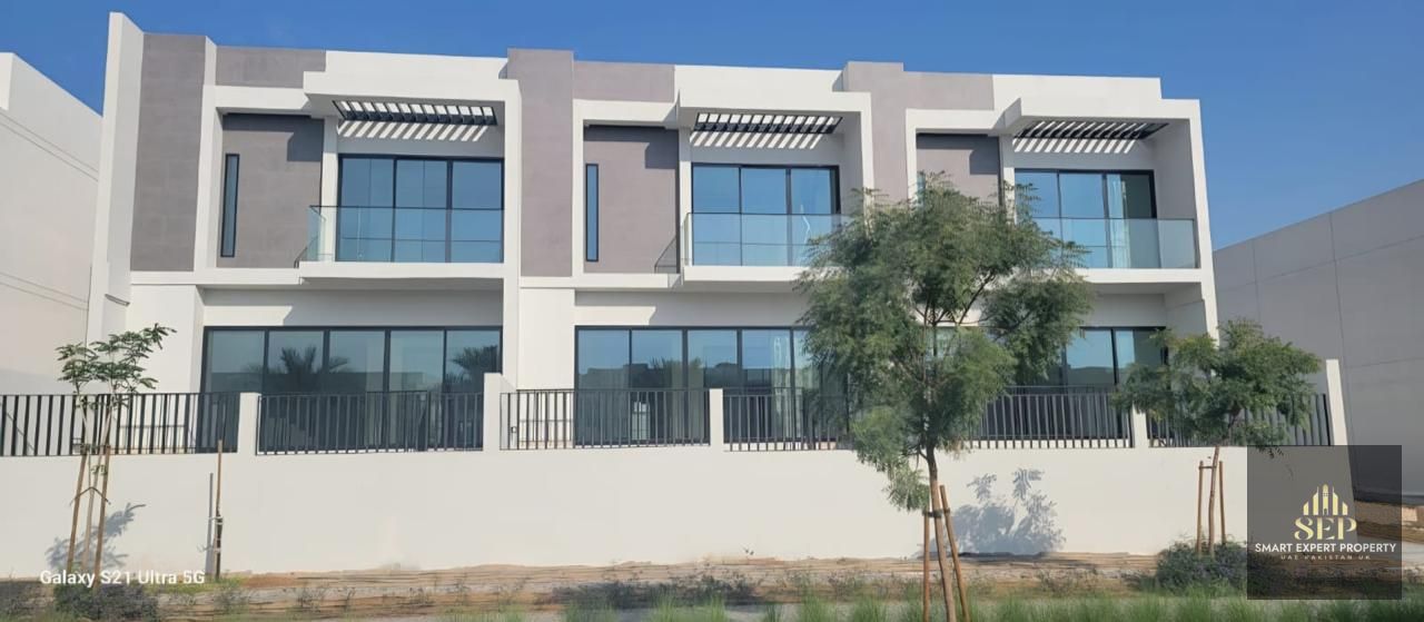 Signature Luxury Living | 4BR Maid’s Townhouse
