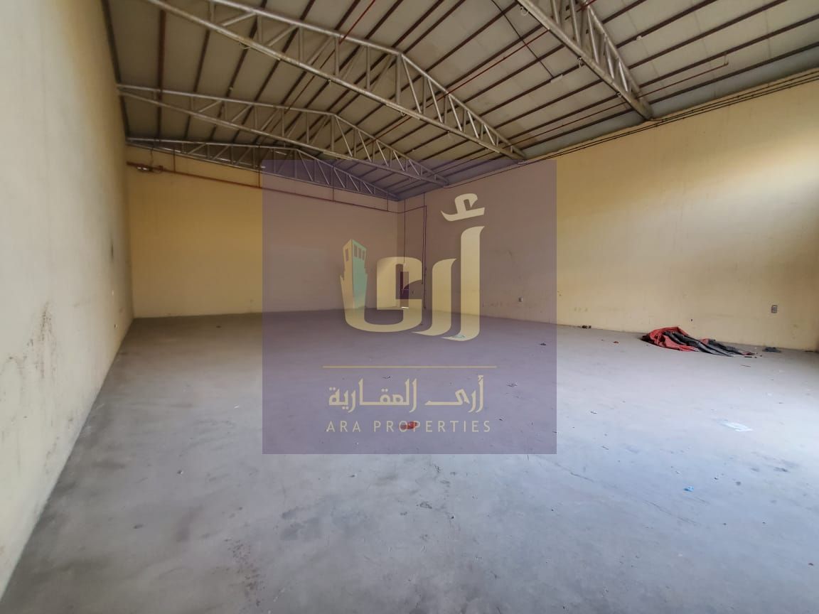 WAREHOUSE FOR RENT 4200/SQFT WITH ELECTRICITY AND WATER NEAR TO CEMENT FACTORY AL SAJAA