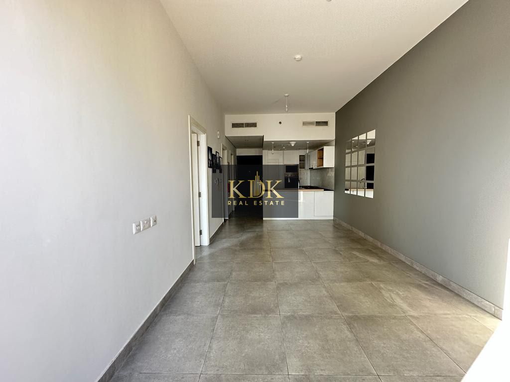 Spacious 1Br | Higher Floor | Call Now