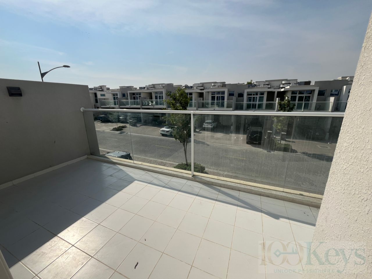 CORNER UNIT | PRIVATE GARDEN | MODERN | LOW PRICE