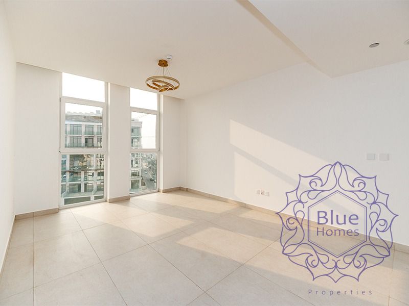 Spacious 1BHK | 2 Bathrooms | Vacant | Prime Location | Modern Living