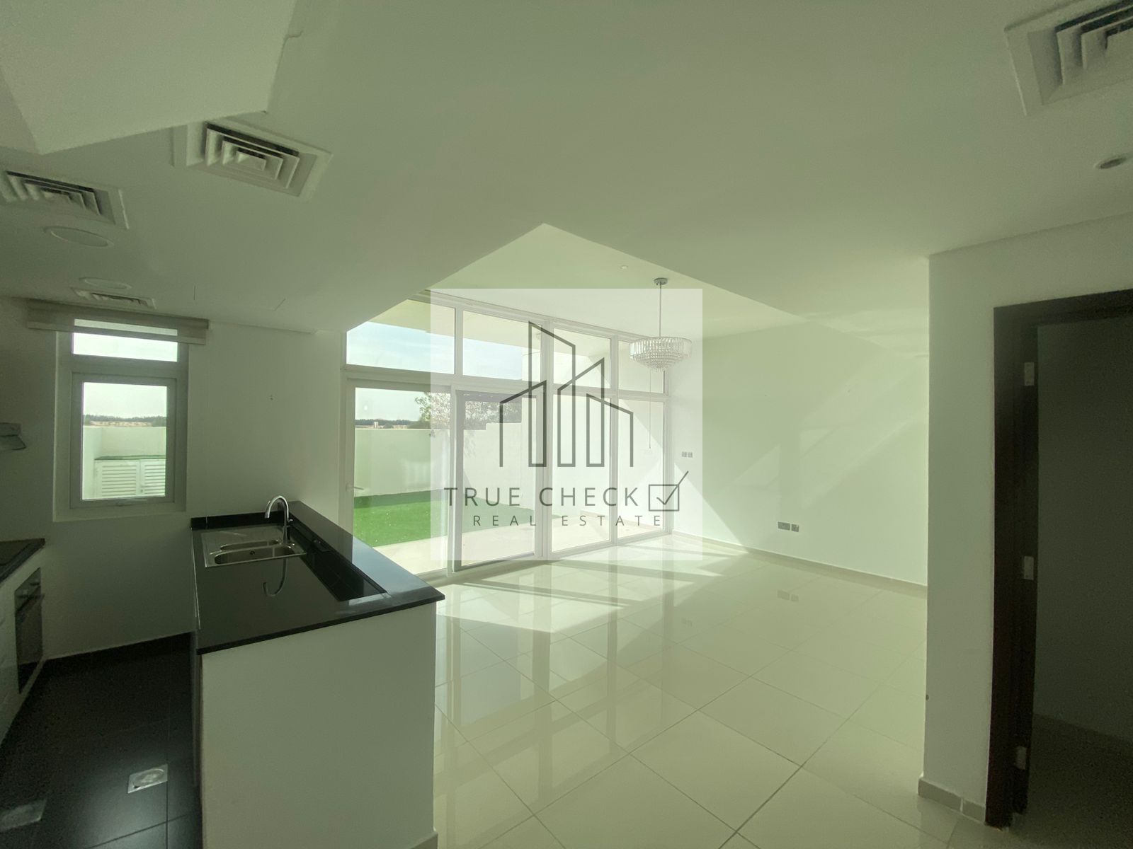 4 Bedrooms | Unfurnished | Well Maintained | Vacant