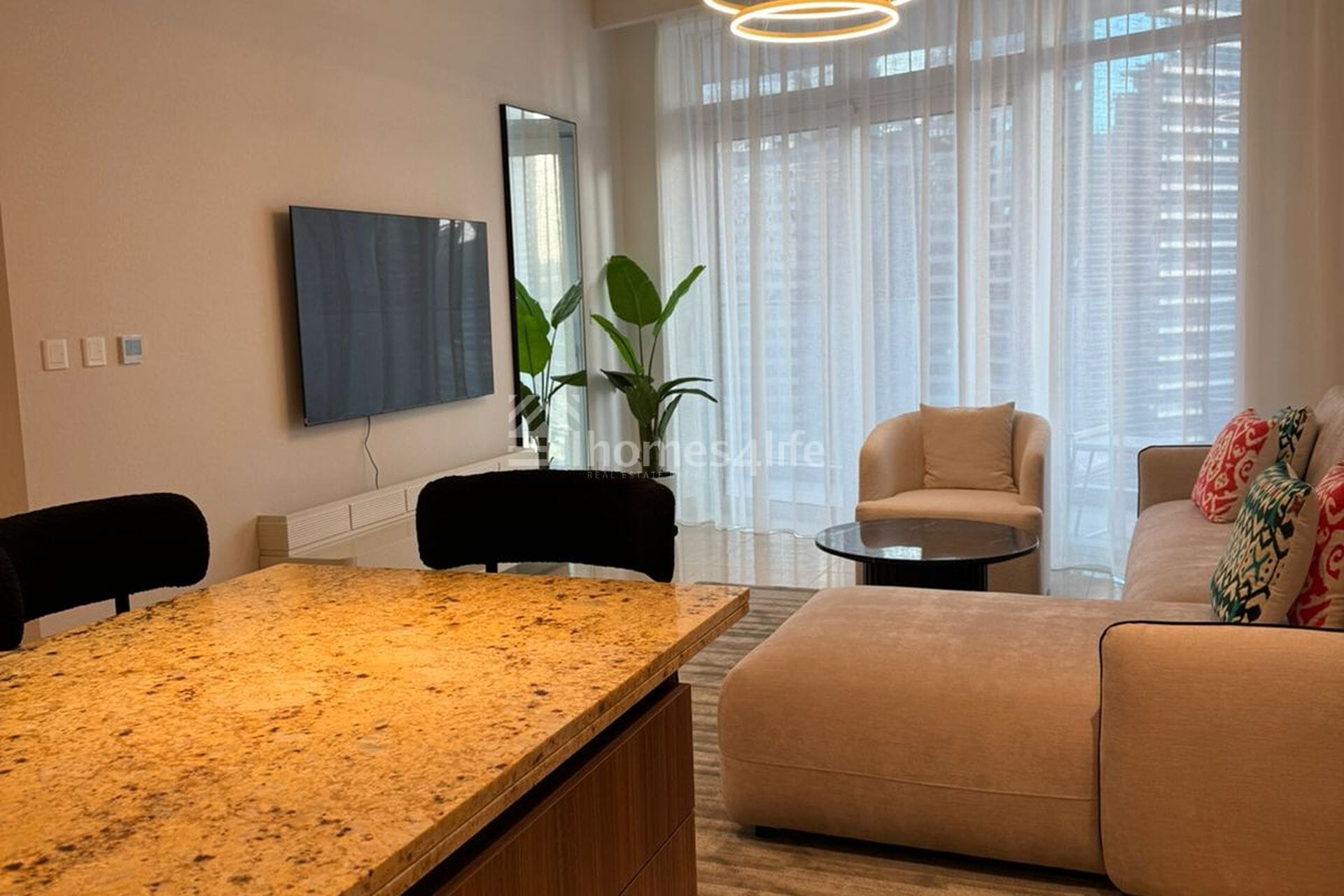 Multiple Options | Fully Furnished Ready to Move