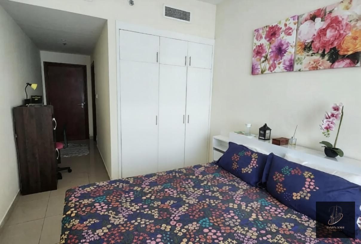 Furnished 1BR | Lakepoint JLT | 12 Cheques