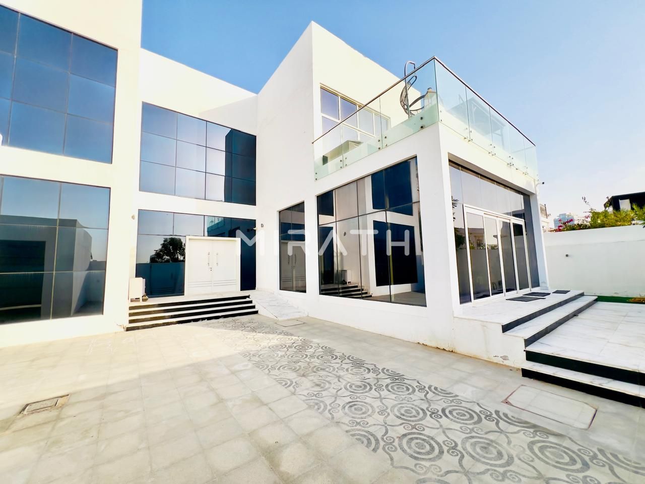 Spacious Modern Villa | Prime Location