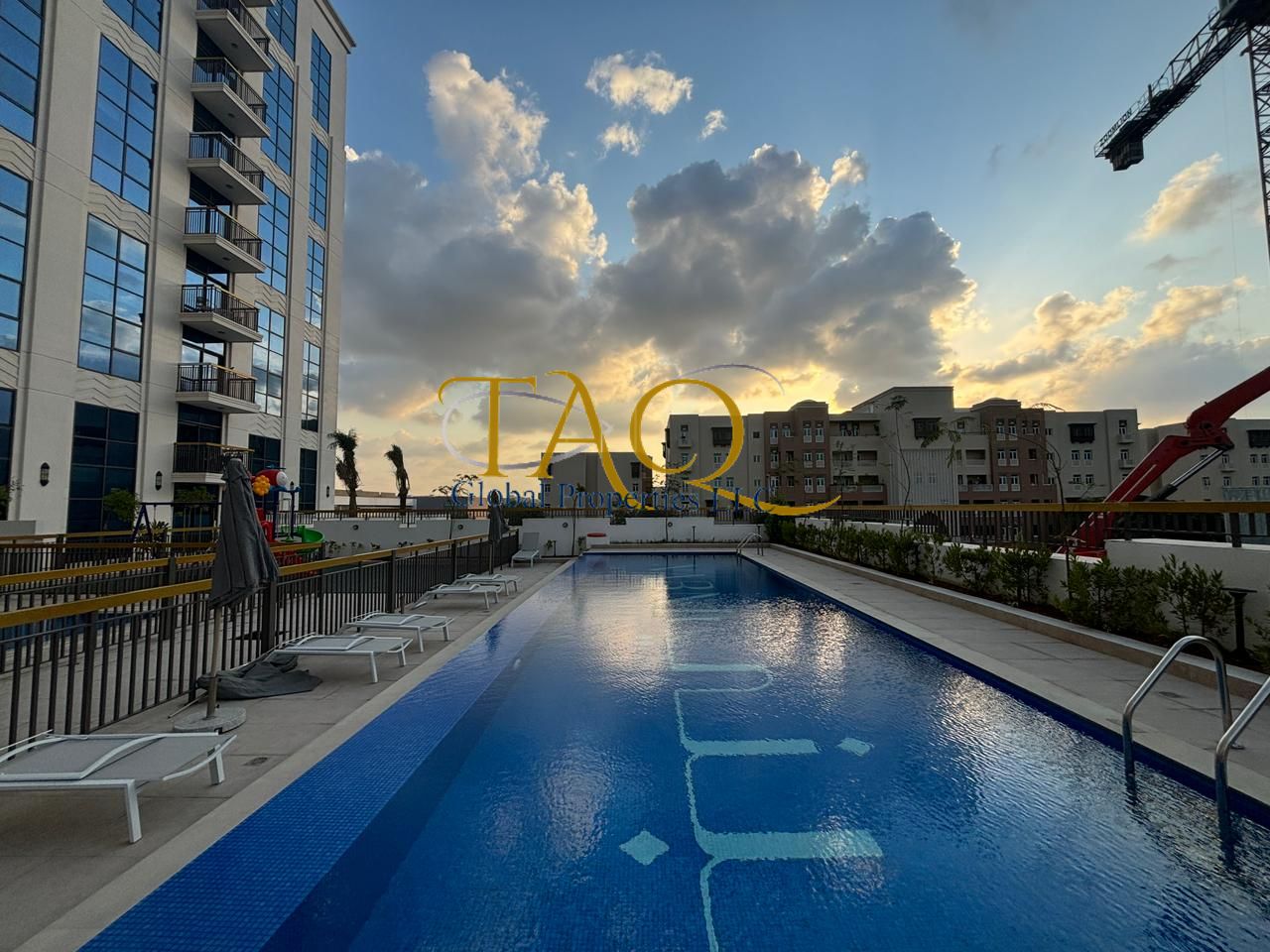 Brand New 1BR | Pool View | Near Metro | School