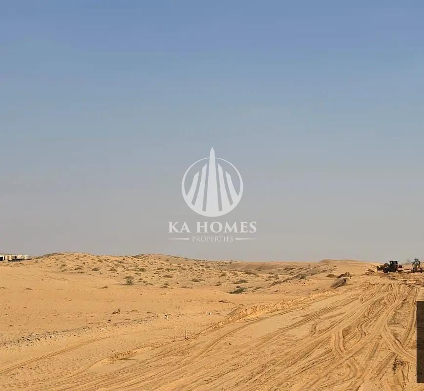 Start your project from the right location | Industrial and commercial land in Al Sajaa