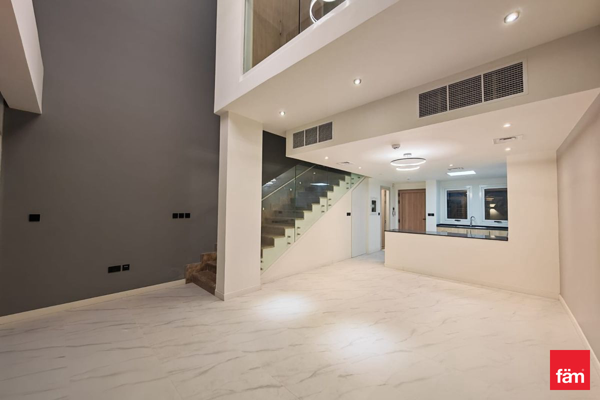Brand New | Unfurnished | Corner Unit