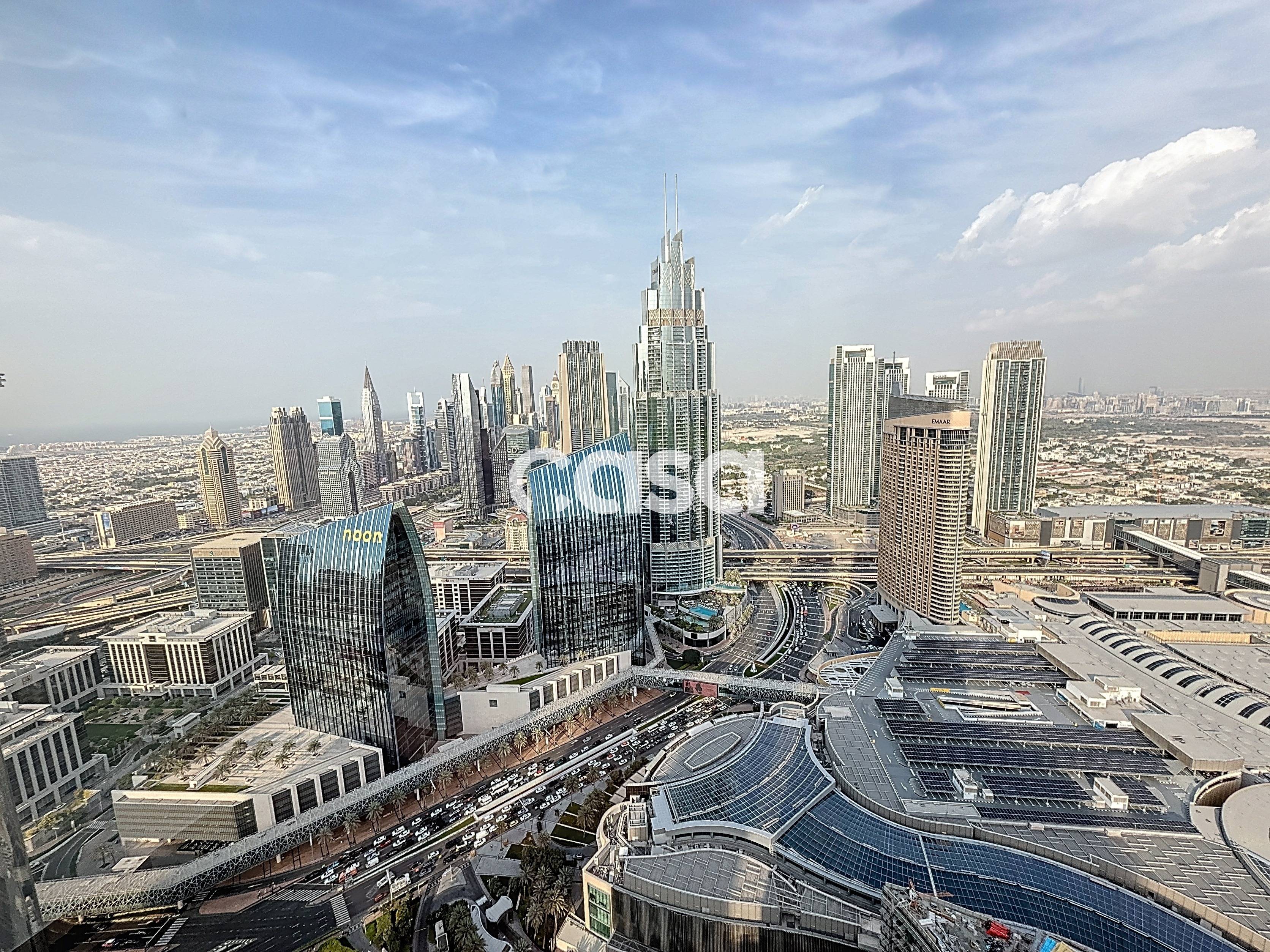 2 Parking Spot | Vacant | Stunning Skyline Views