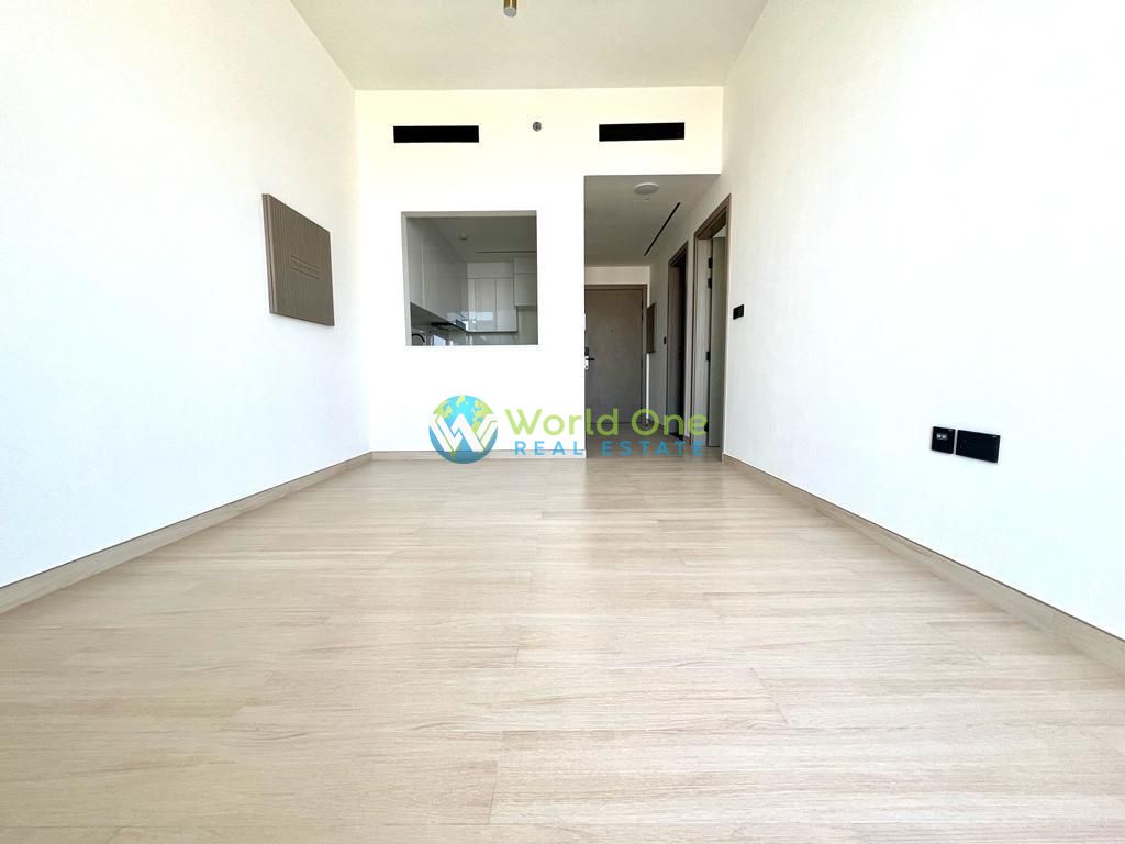 Open View | Higher Floor | Vacant On 1 March