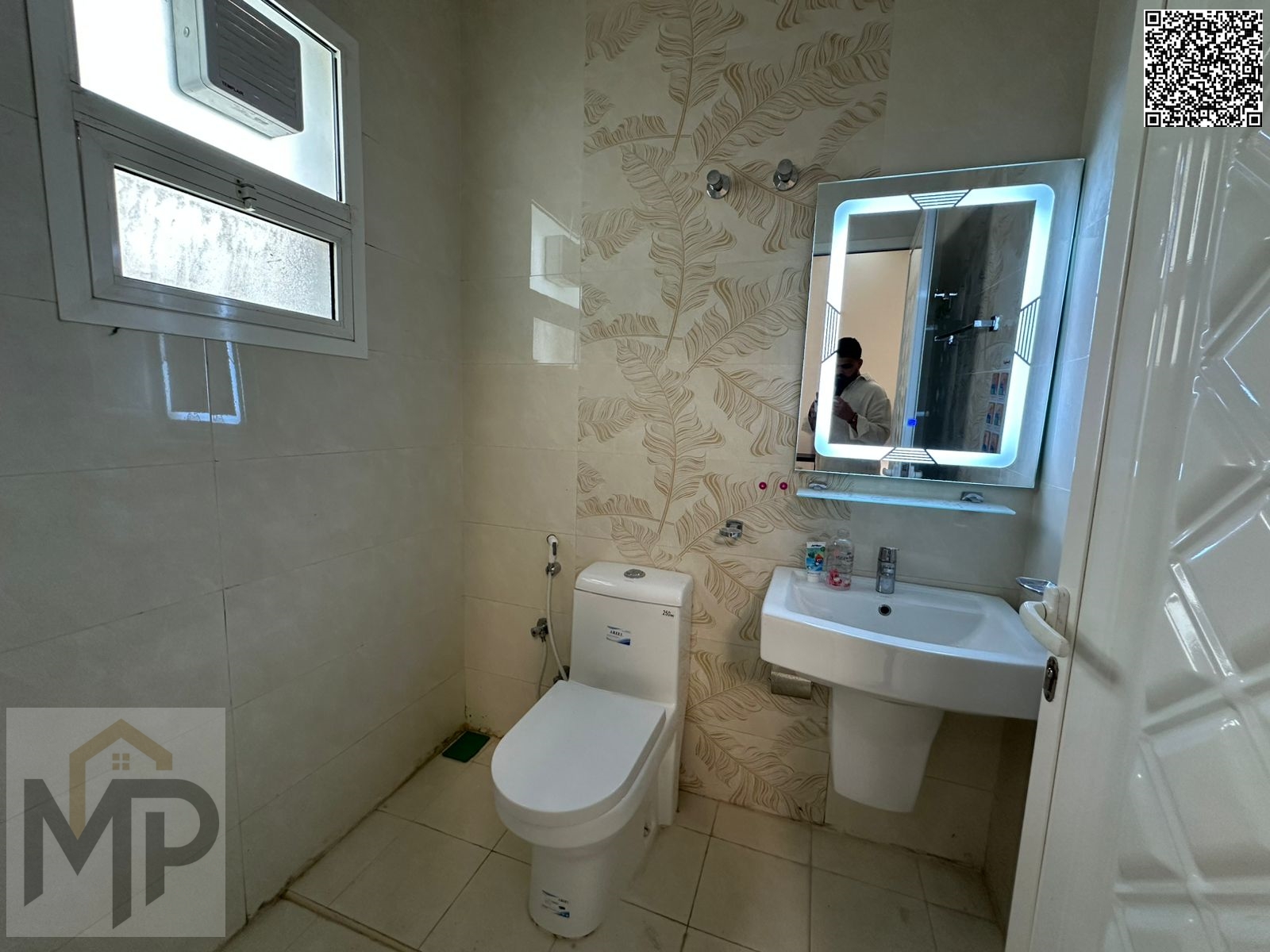Luxury villa for rent in Al Yasmin, Ajman. 6 master bedrooms, high-end finishes, prime location close to all amenities.