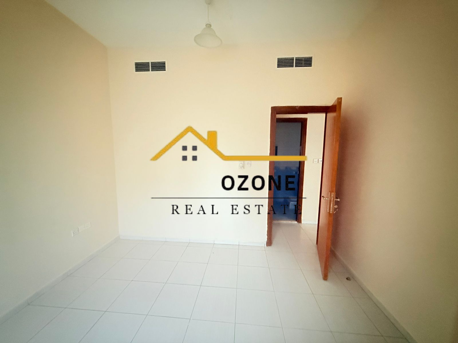 Bright 1-br apt || prime location || reasonable price || ready move