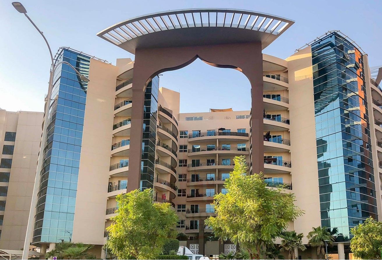 2 BHK Apt. For rent with 2 Allotted Car Parkings