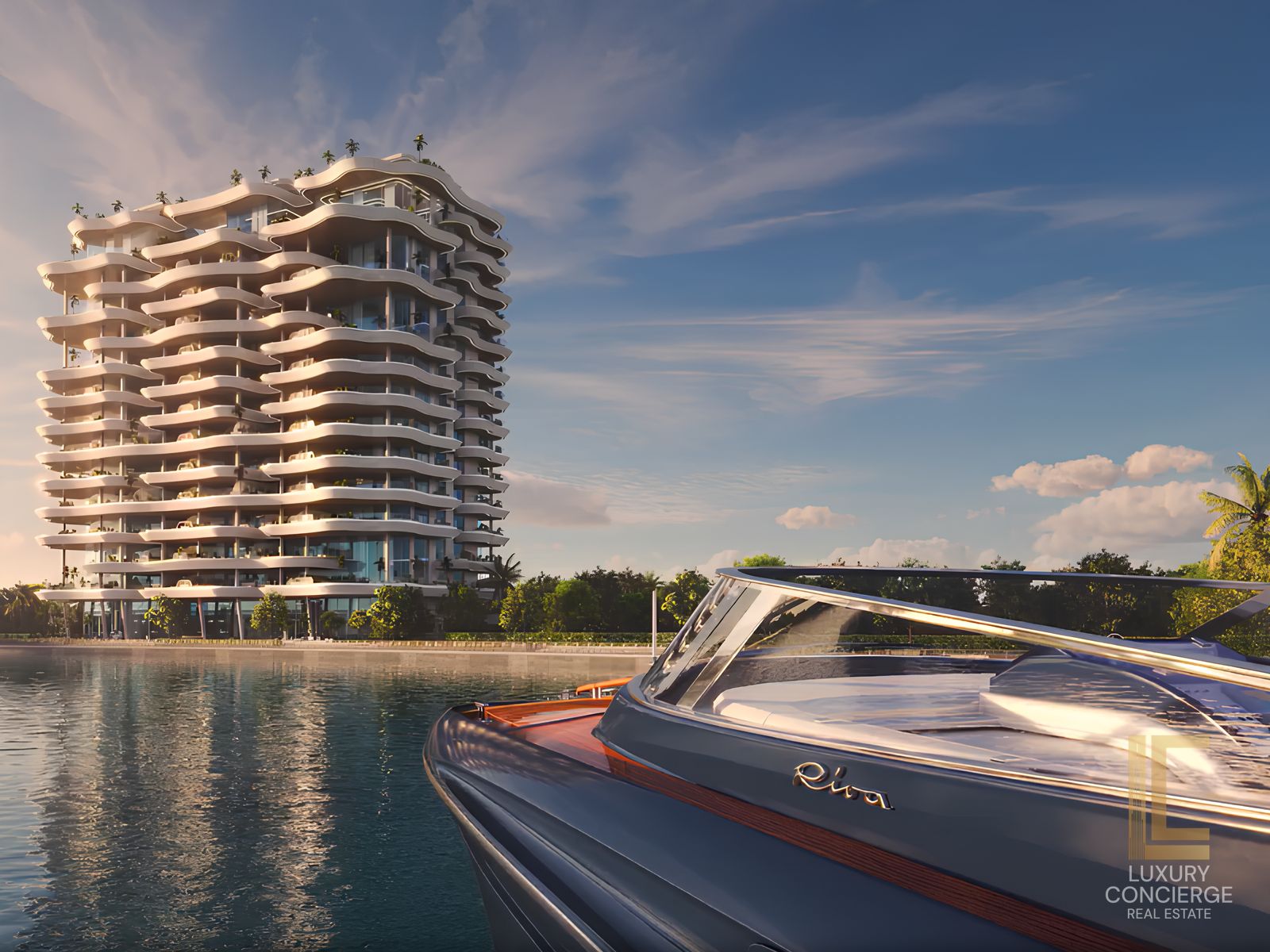 ULTRA-LUXURY PENTHOUSE | PRIME WATERFRONT