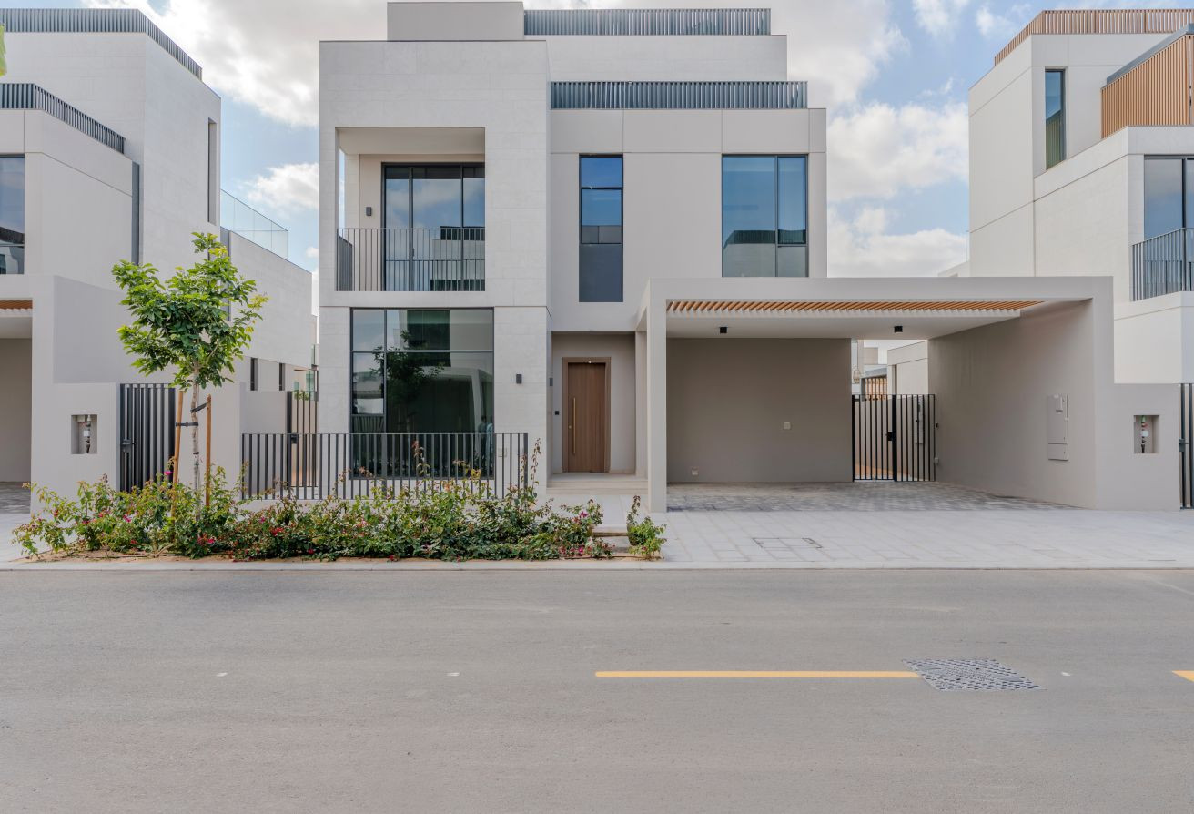 Brand New | Ready to Move | Premium Finishing