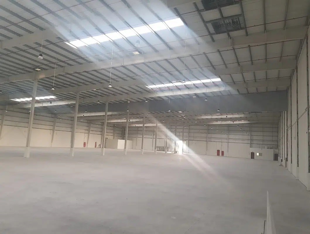 46500 Sqft Warehouse 3 Phasde Electrcity In Al Sajaa Sharjah