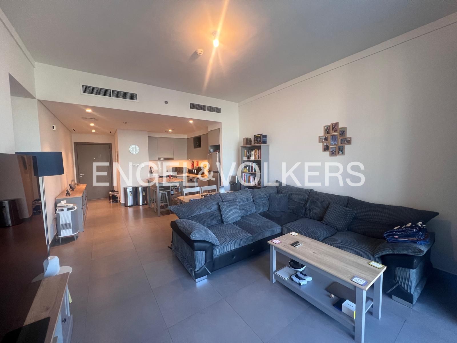 Vacant | Available | Furnished