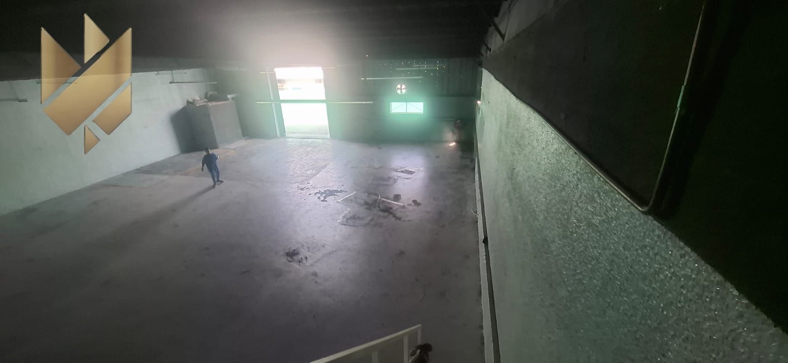 Warehouse 4,500 sq ft | Suitable for garage, factory, or any activity | Office and bathroom with permit