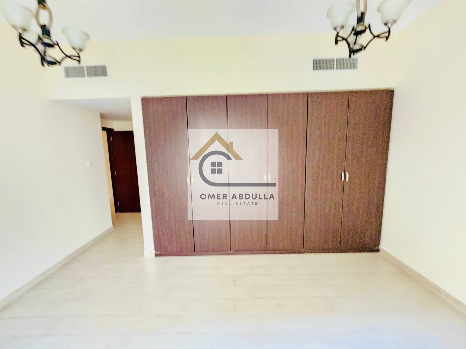 No Deposit!! Spacious 1 Br-Apartment with 2 Full Bath !! Balcony!! Wardrobe!! Covered Parking!! Only in 45k !! Muwailih Commercial Sharjah