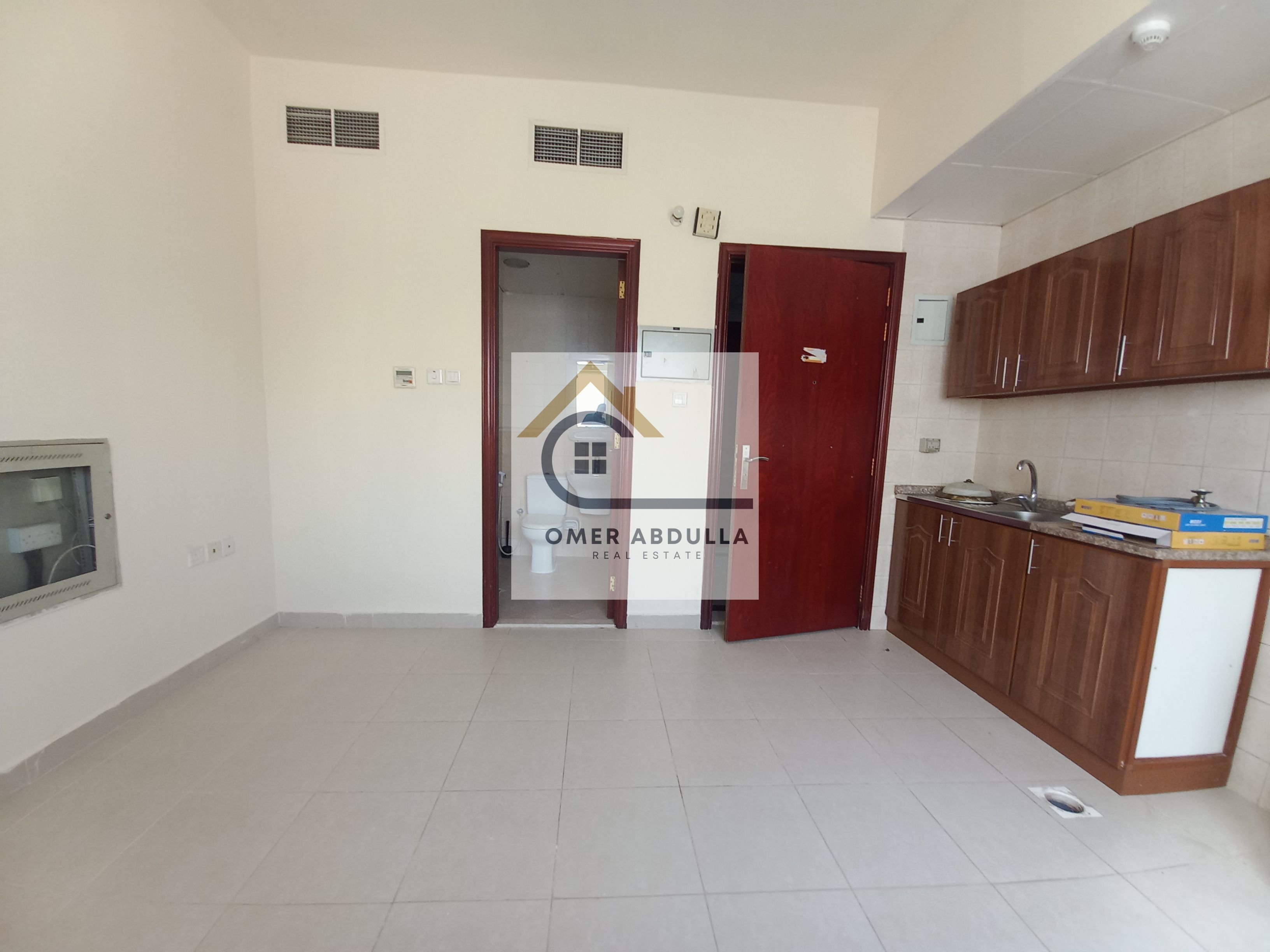 LIKE NEW LAVISH STUDIO APARTMENT FOR FAMILY ONLY 18K IN MUWAILAH SHARJAH