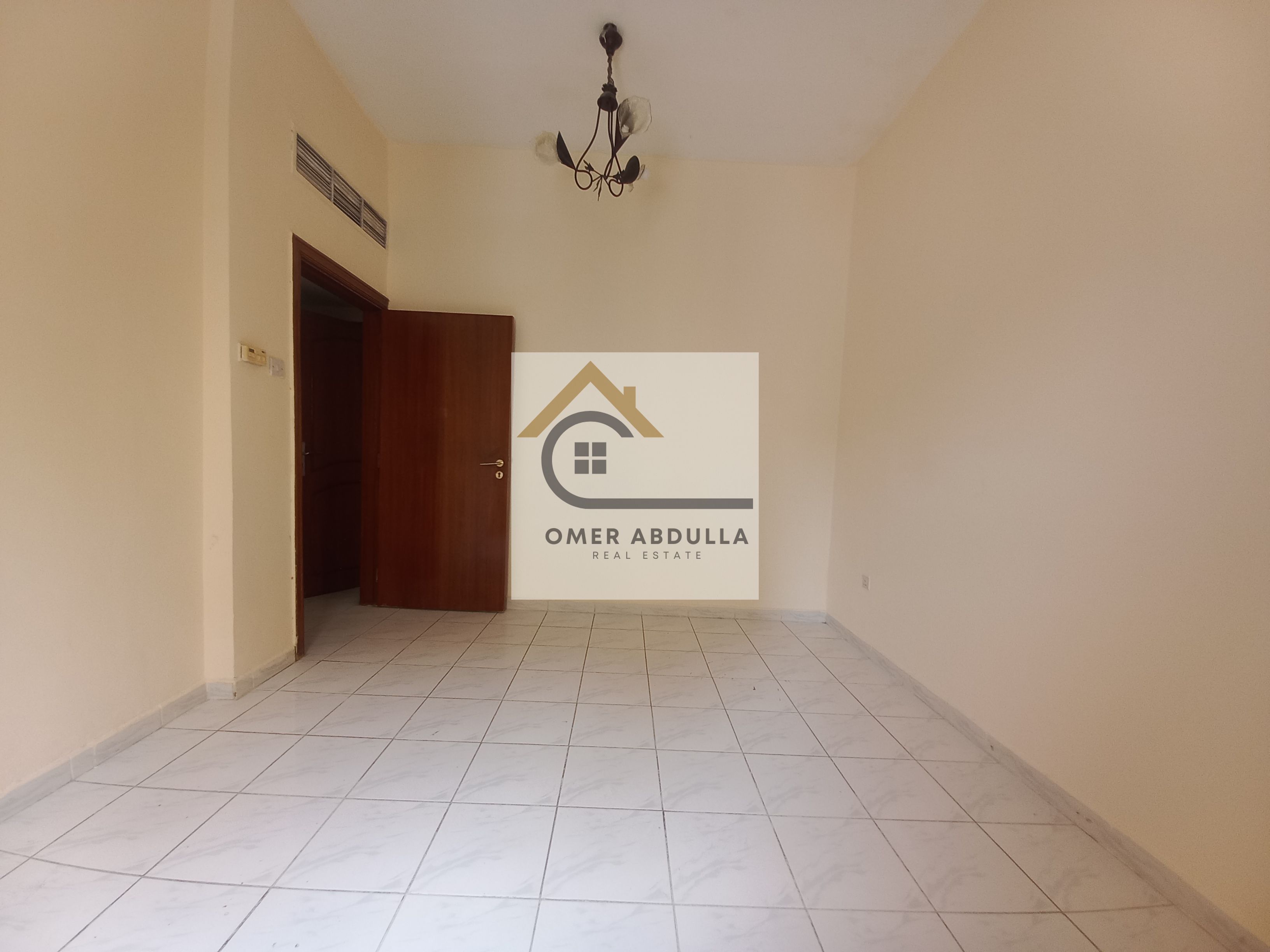 NO DEPOSIT LAVISH 1BHK FOR FAMILY IN MUWAILAH SHARJAH CLOSE TO SAFARI MALL