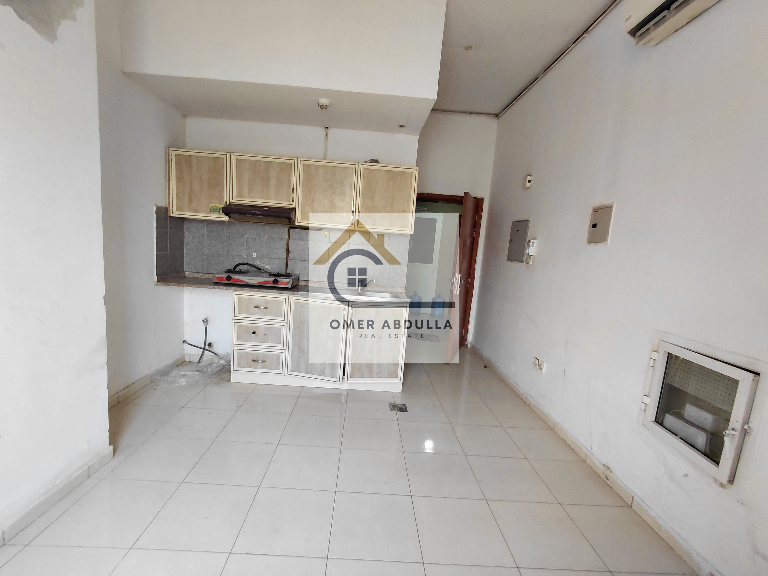 STUDIO FOR FAMILY CLOSE TO MADINA SHOPPING CENTRE IN MUWAILAH SHARJAH