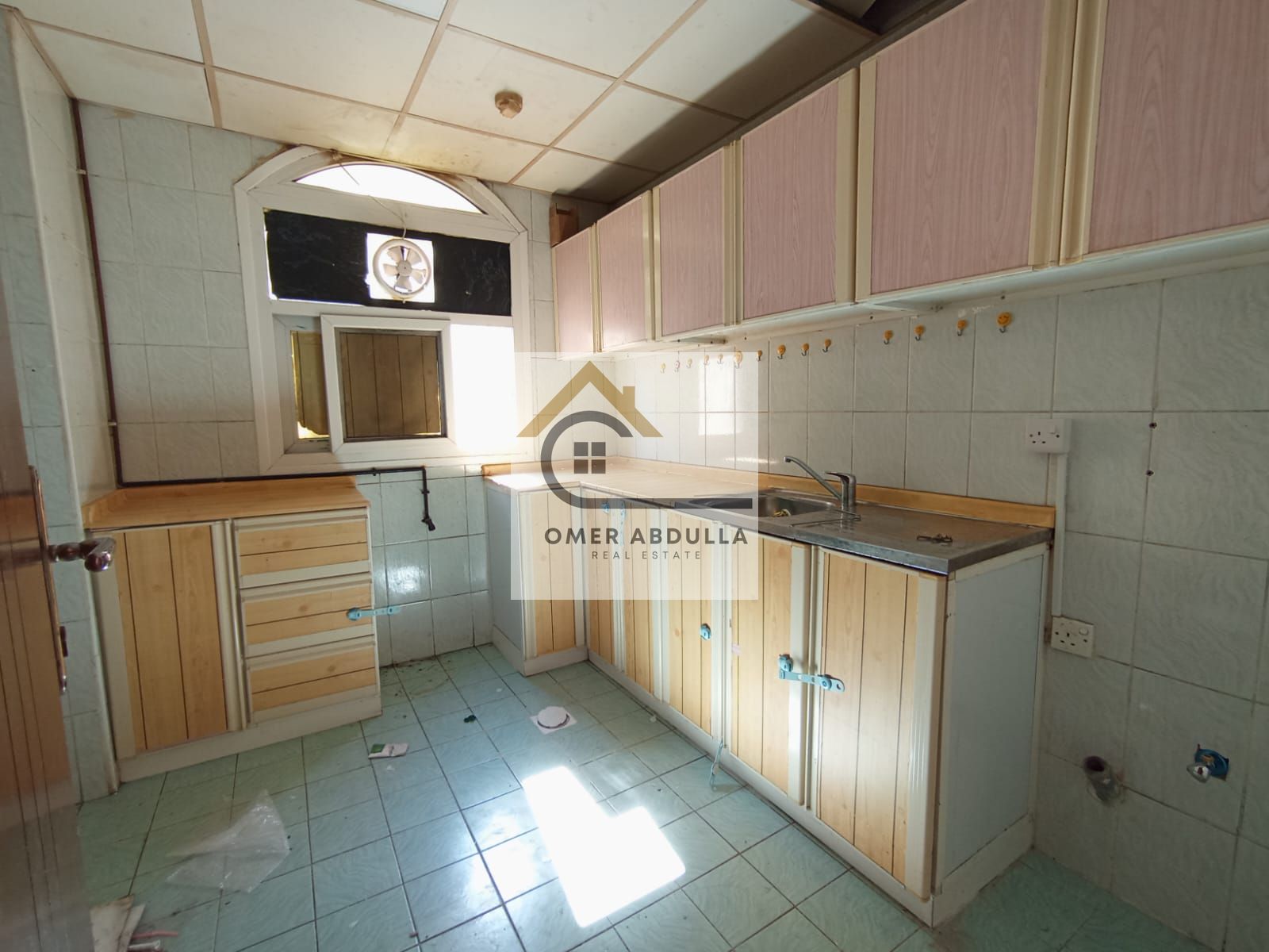 Good 1BHK with balcony Apartment Only 33k In Muwaileh