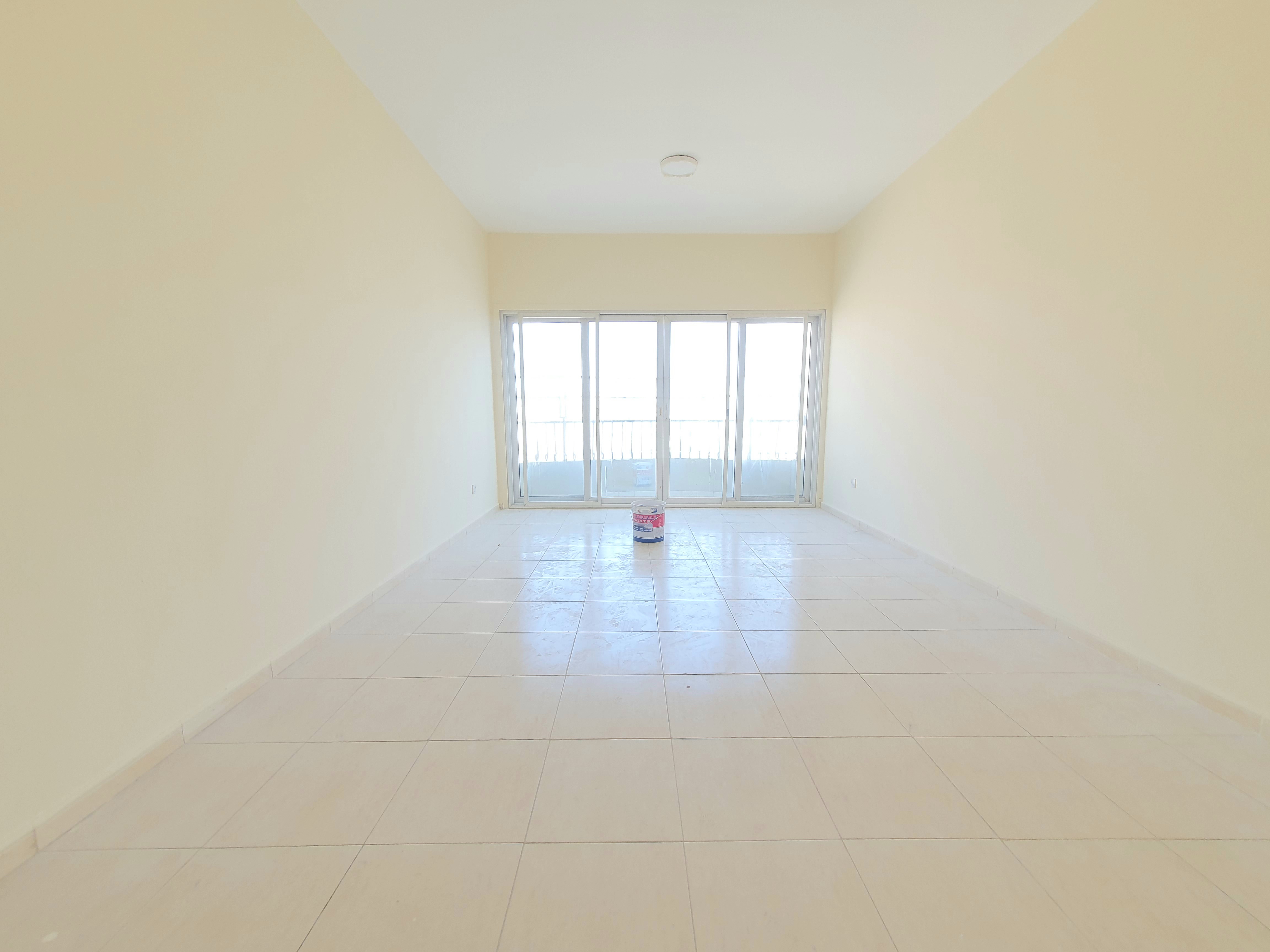 TODAY OFFER LAVISH BIG SIZE 1BHK WITH BALCONY 2 WASHROOMS IN MUWAILEH