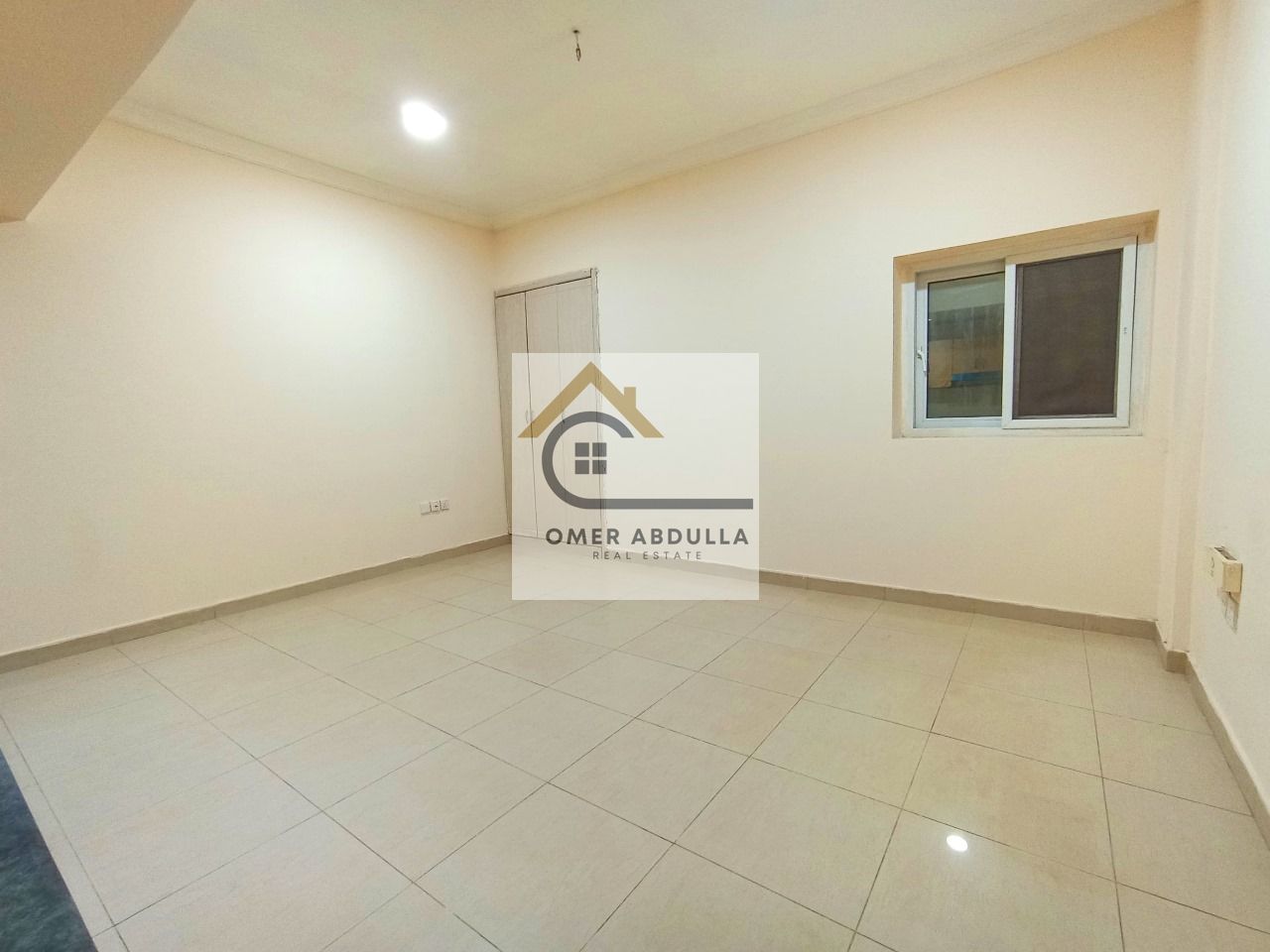 TODAY HOT OFFER STUDIO WITH WARDROBE NEAR TO BUS STATION IN MUWAILEH