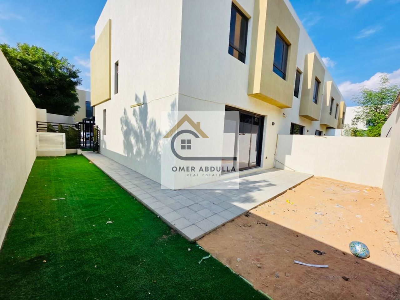 Elegant 3BHK Villa with 4 Bath || Wardrobes | Balcony |Maid’s Room in Nasma Residence